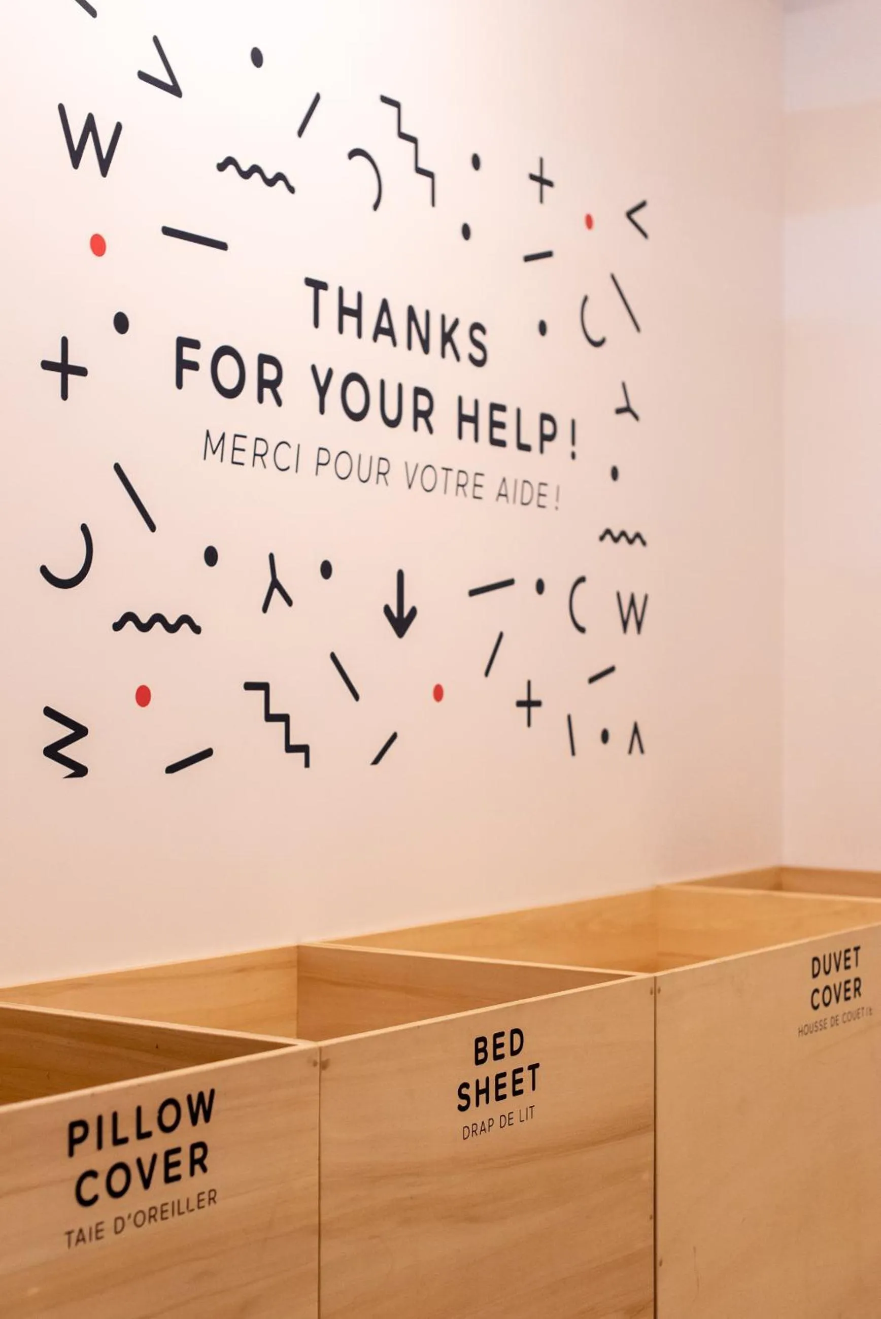 Text overlay in SLO Hostel Lyon les Pentes