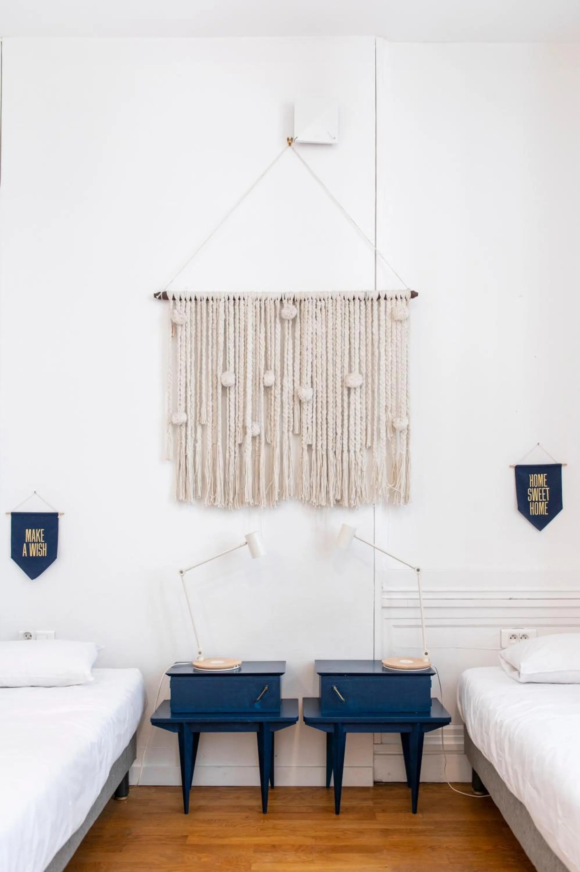 Bed in SLO Hostel Lyon les Pentes