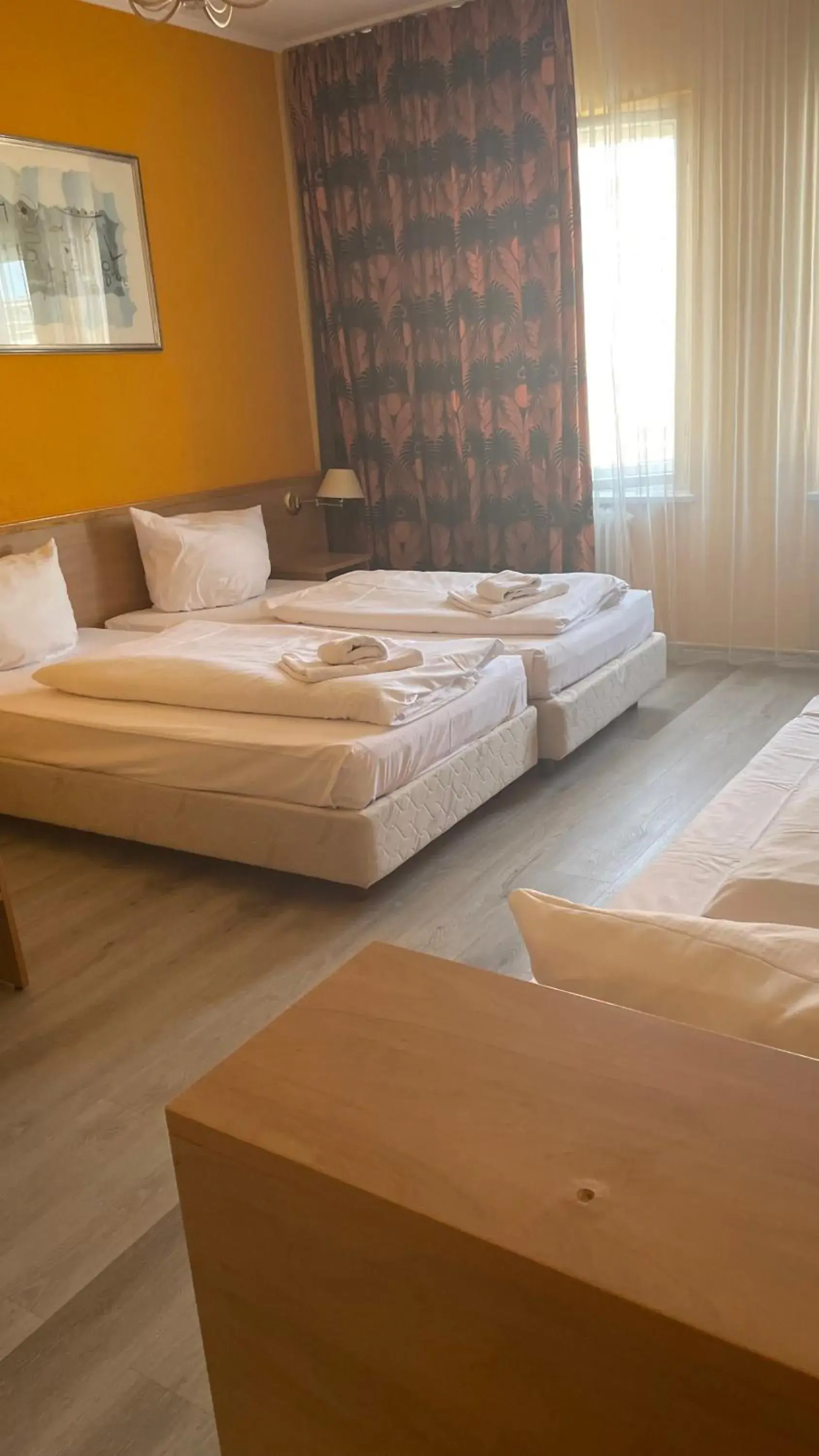 Triple Room in Hotel Spreewitz am Kurfürstendamm Triple Room in Hotel Spreewitz am Kurfürstendamm