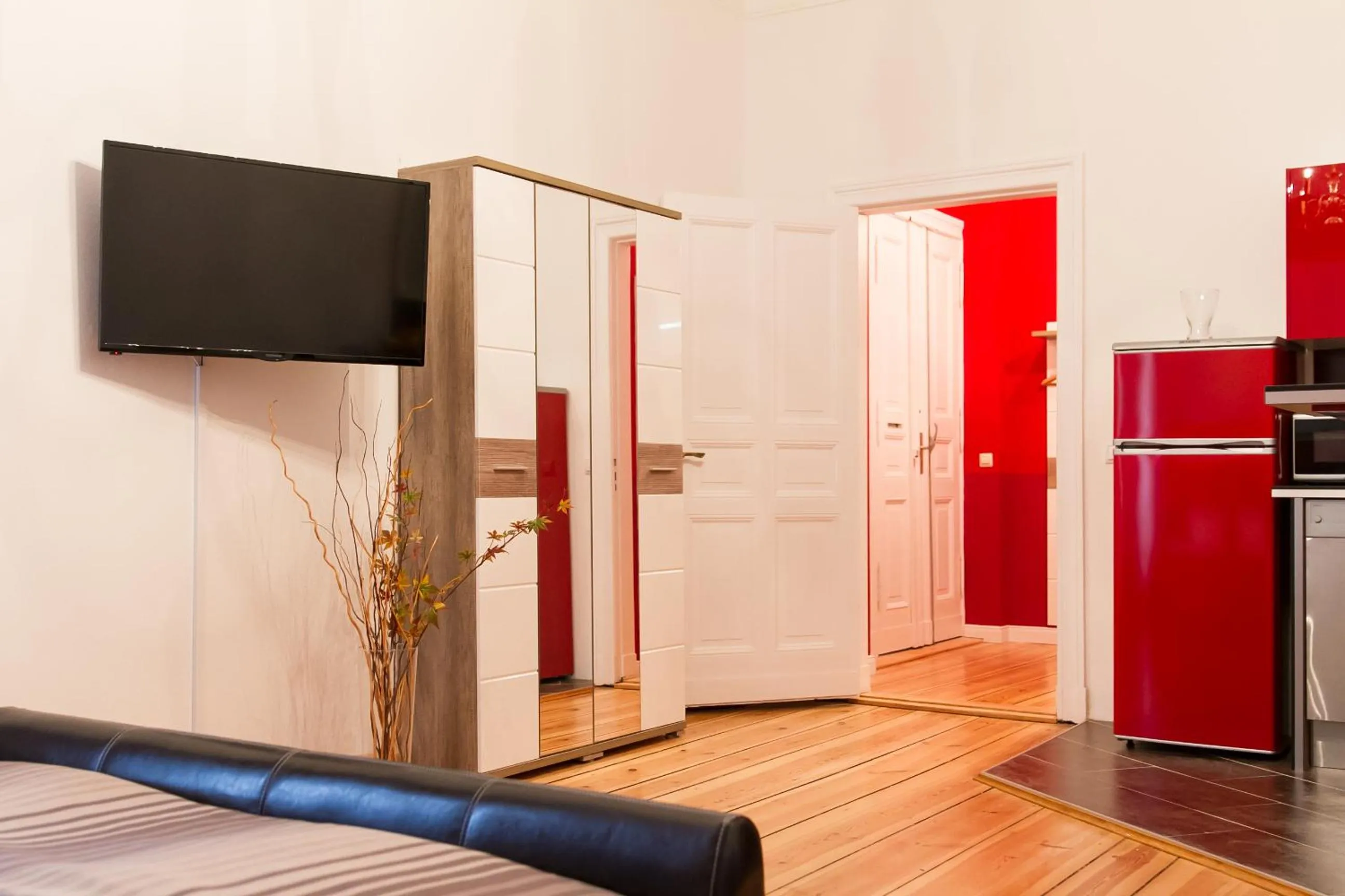 TV and multimedia in Hotel Spreewitz am Kurfürstendamm