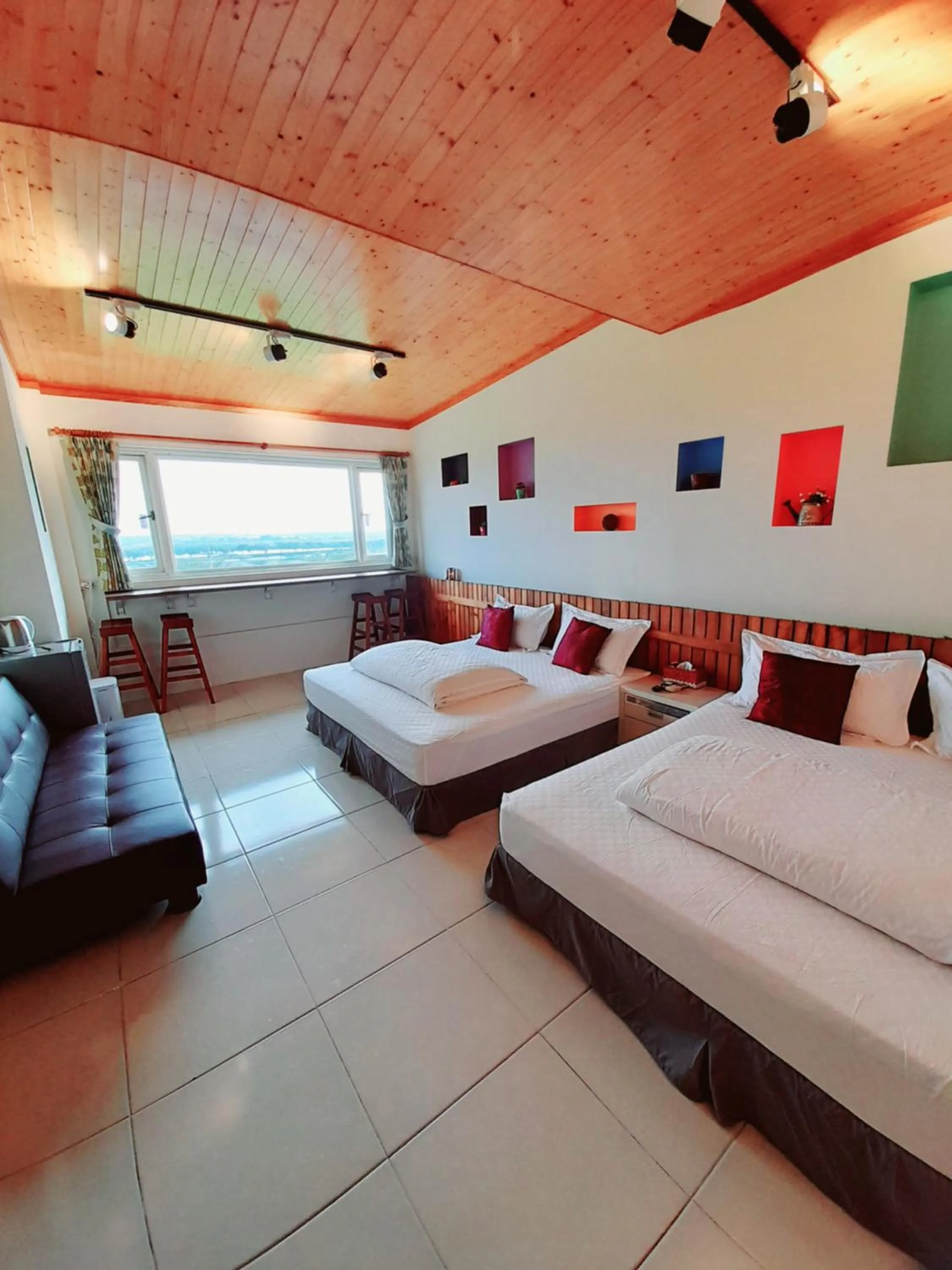 Bed in Water Bird Family