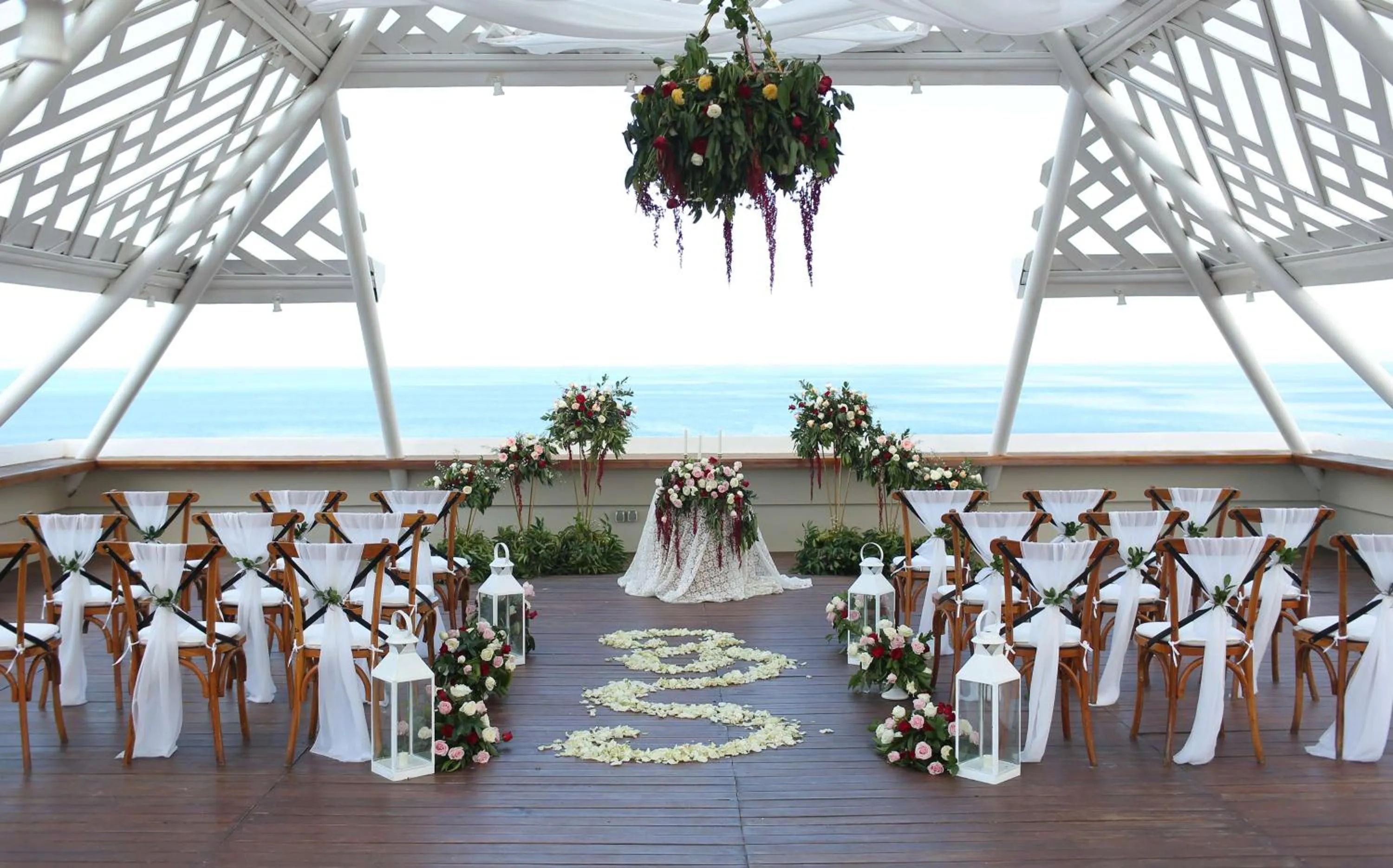 wedding in The Bandha Hotel & Suites