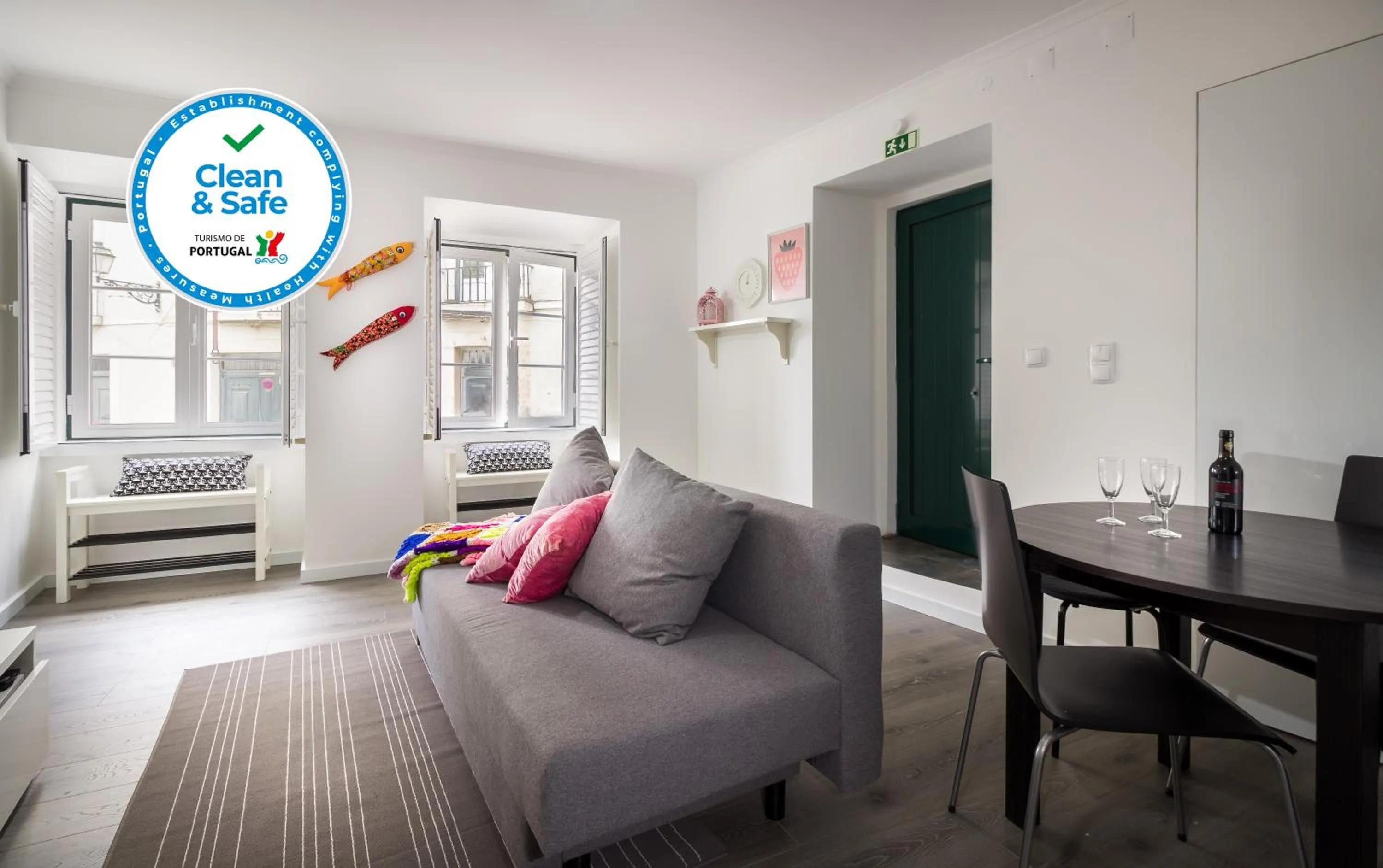 Decorative detail in Alfama Right Point