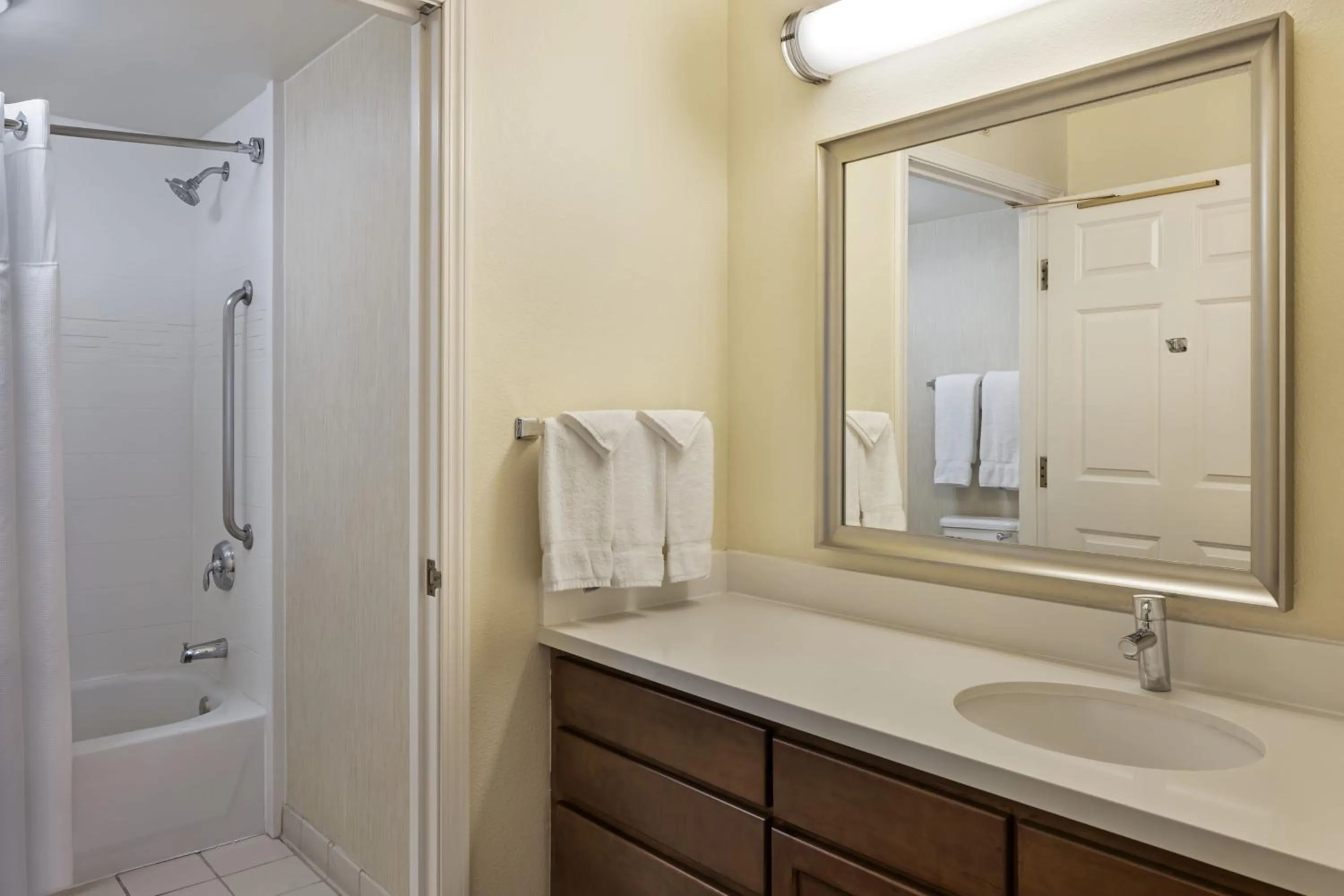 Bathroom in Residence Inn Anaheim Hills Yorba Linda