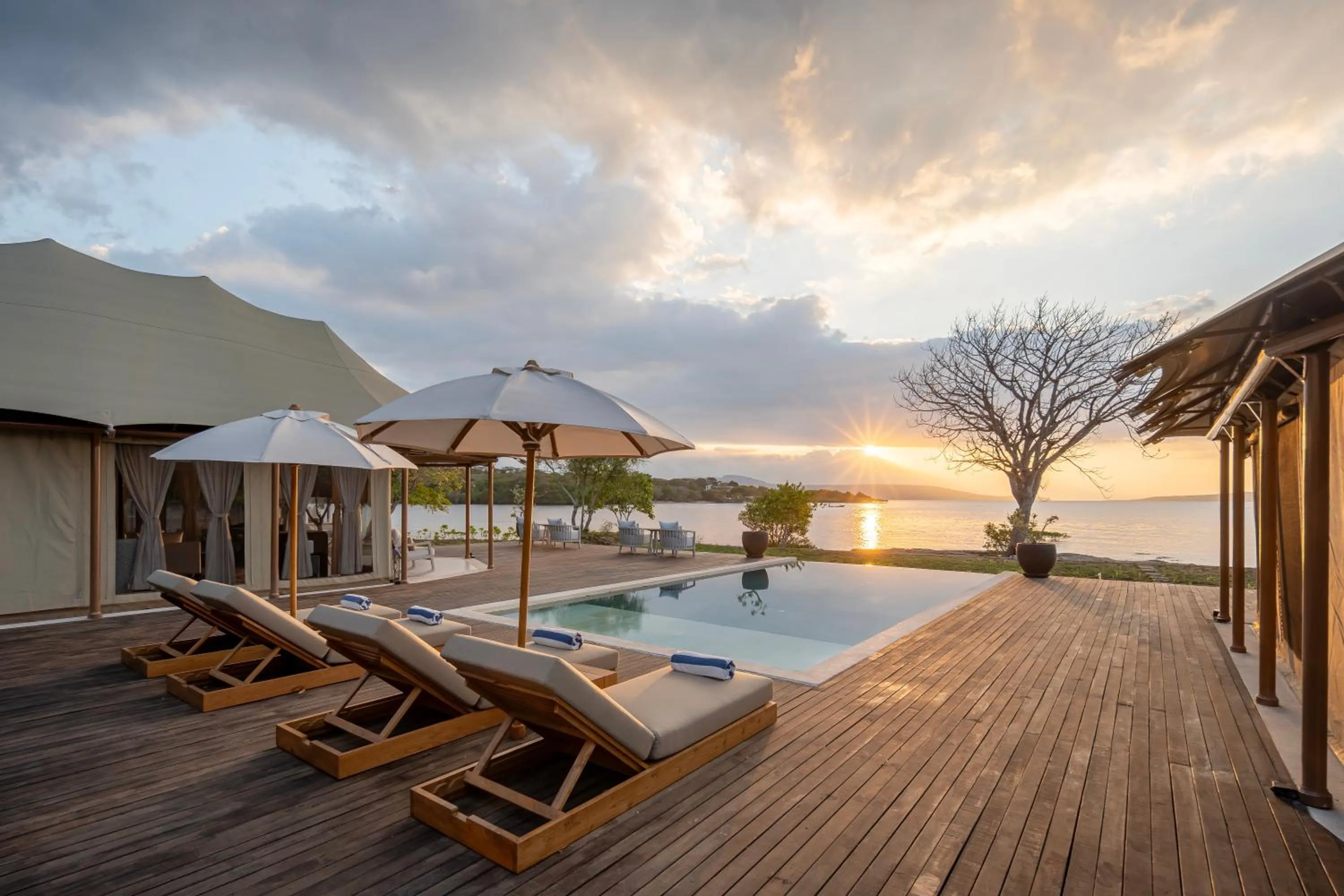 Menjangan Dynasty Resort