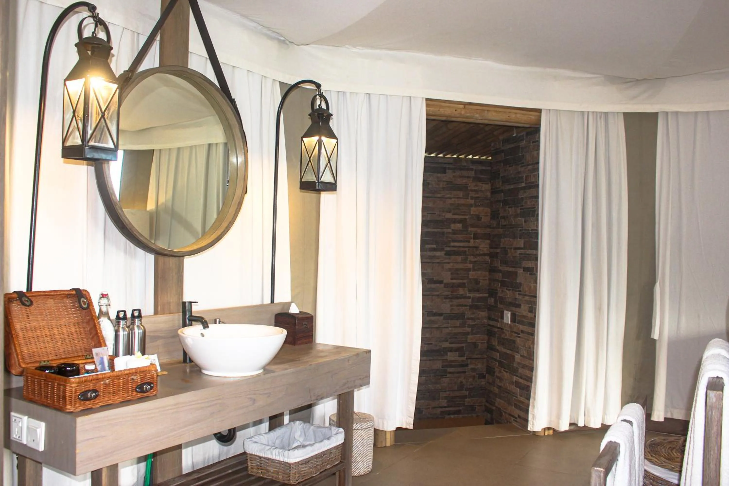 Menjangan Dynasty Resort