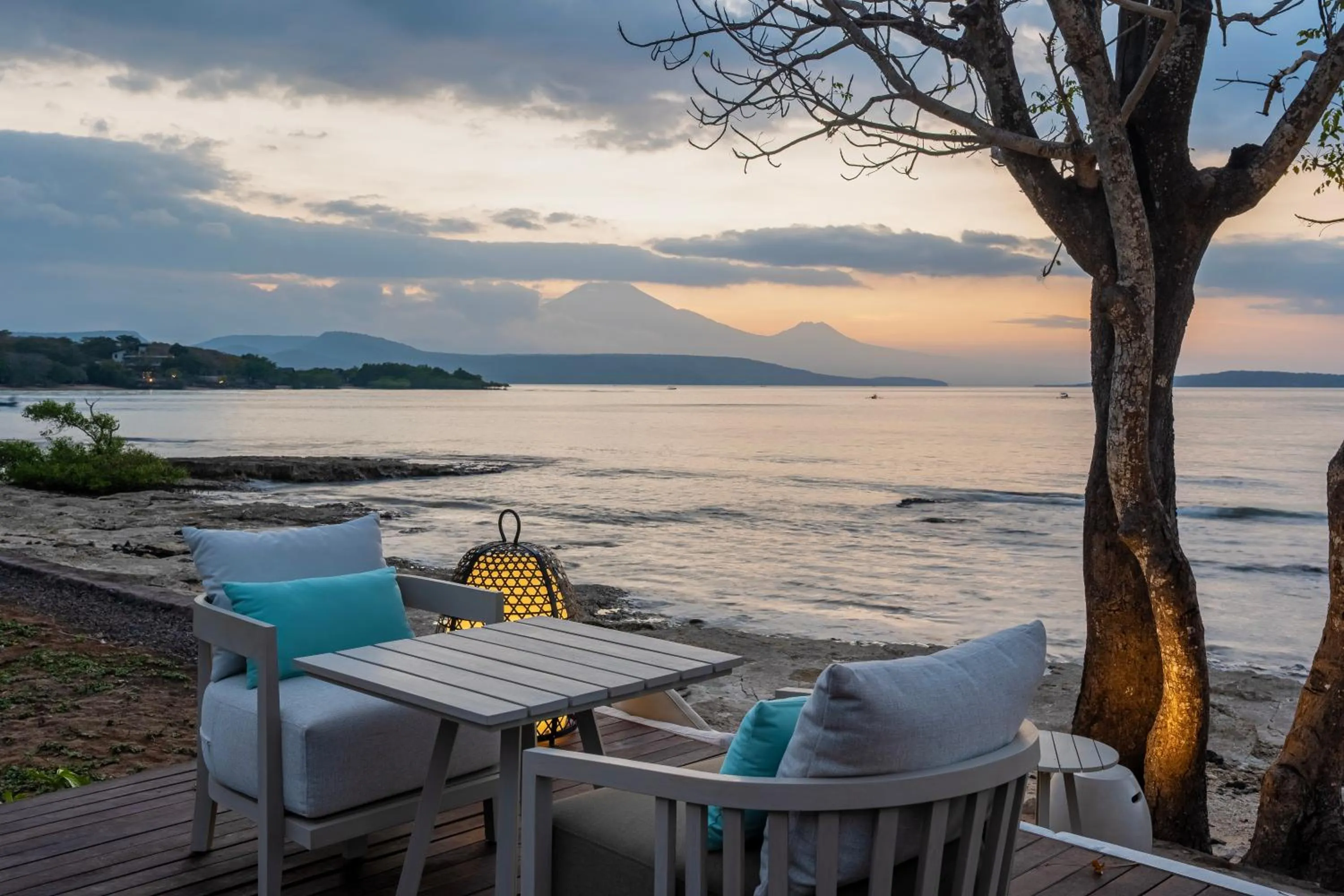 Menjangan Dynasty Resort