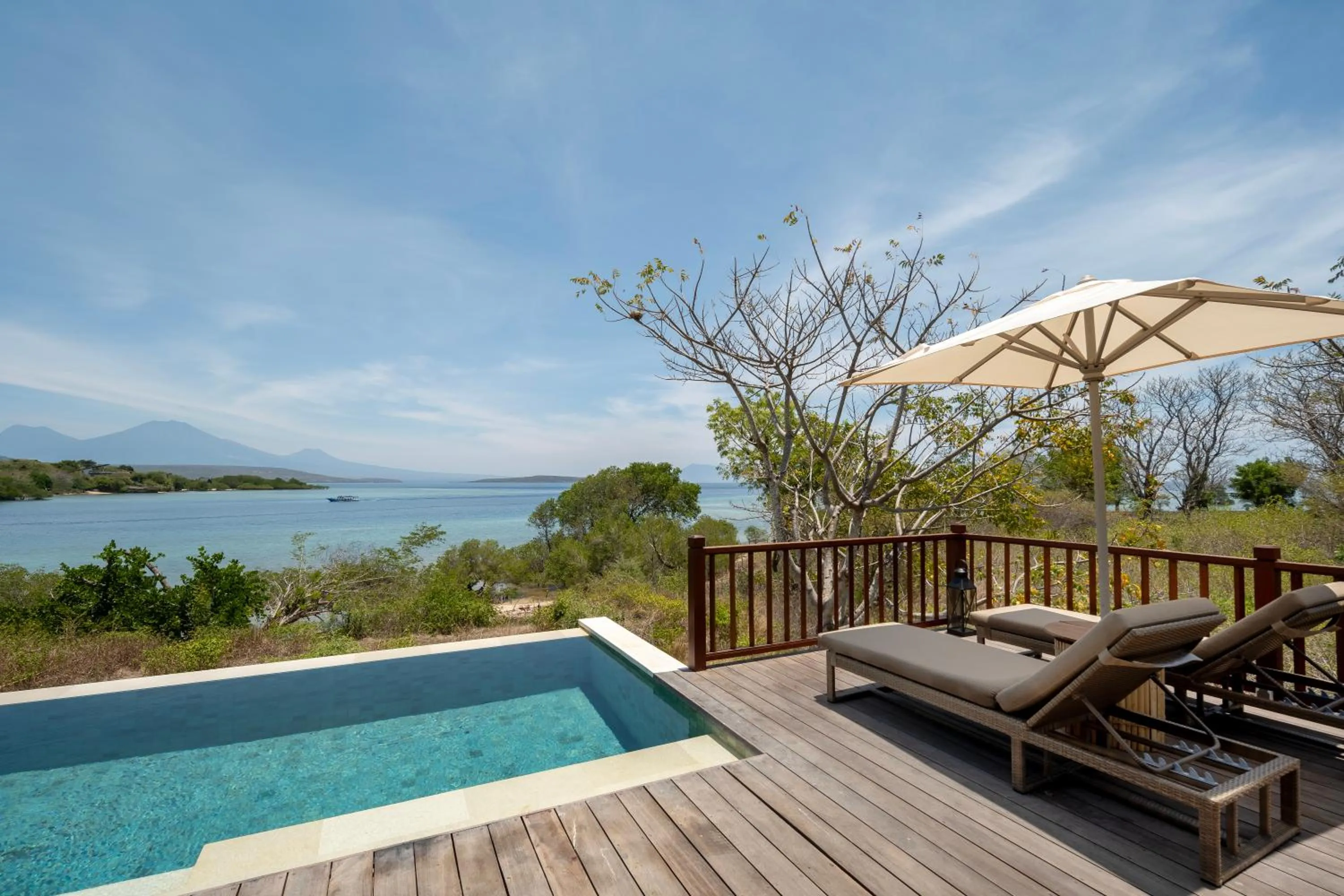 Menjangan Dynasty Resort