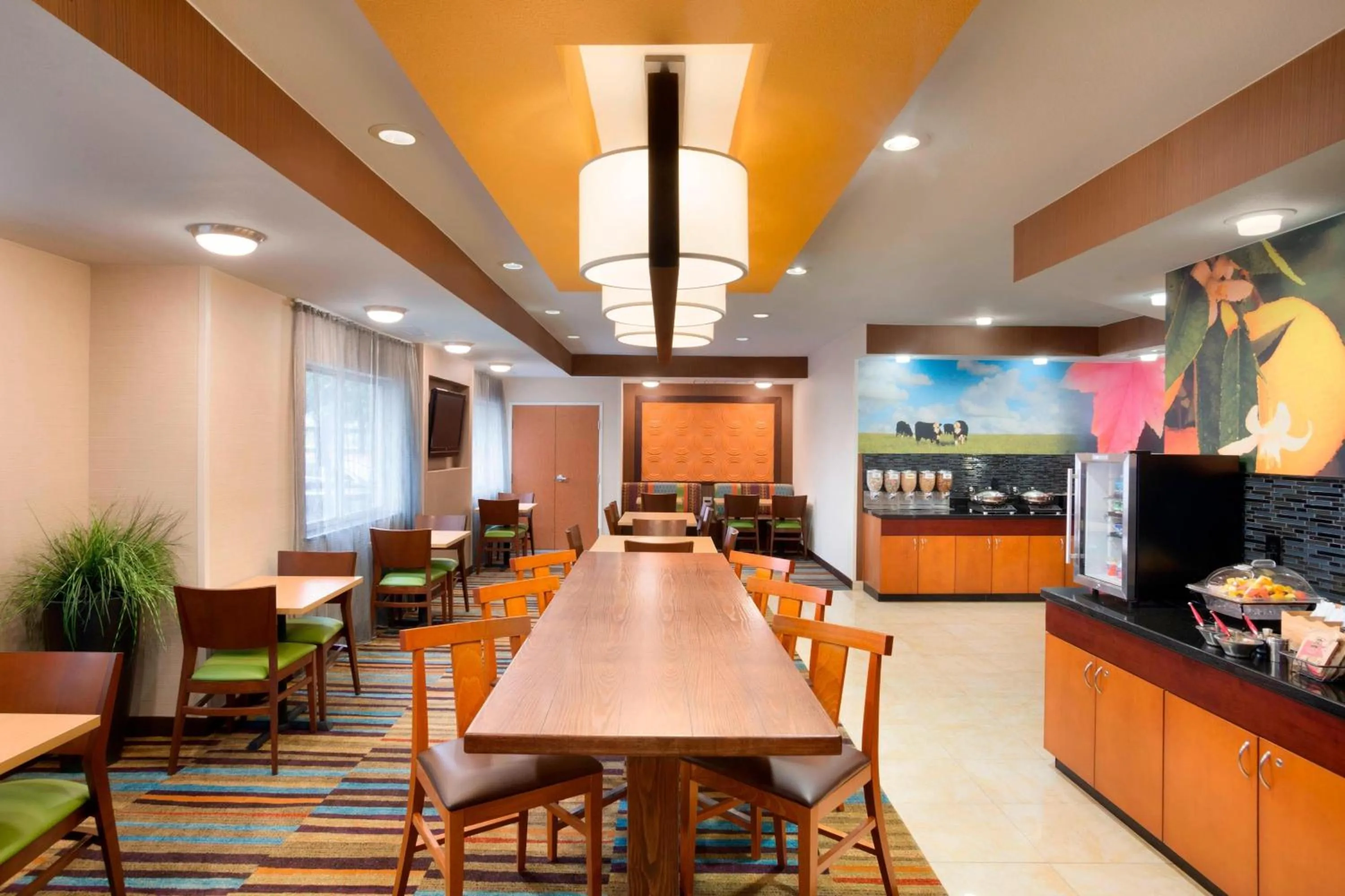Breakfast in Fairfield Inn & Suites by Marriott Dallas Plano