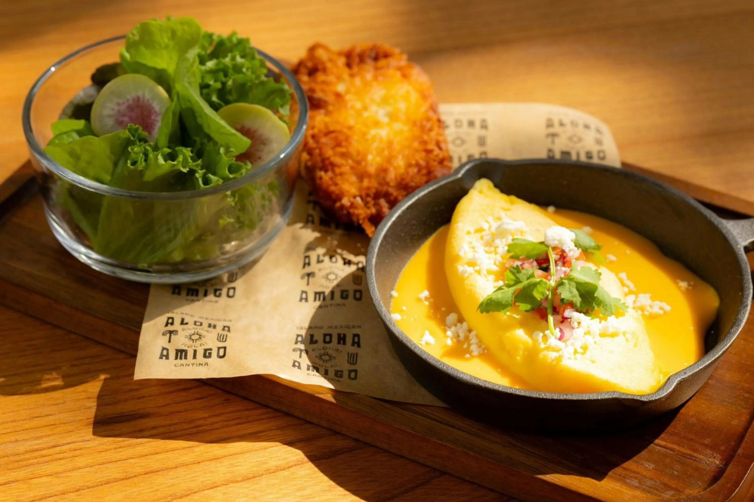 Restaurant/places to eat in Courtyard by Marriott Waikiki Beach