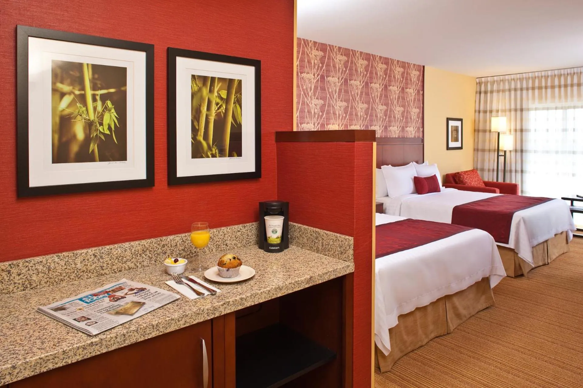 Bedroom, Bed in Courtyard by Marriott Miami West/FL Turnpike