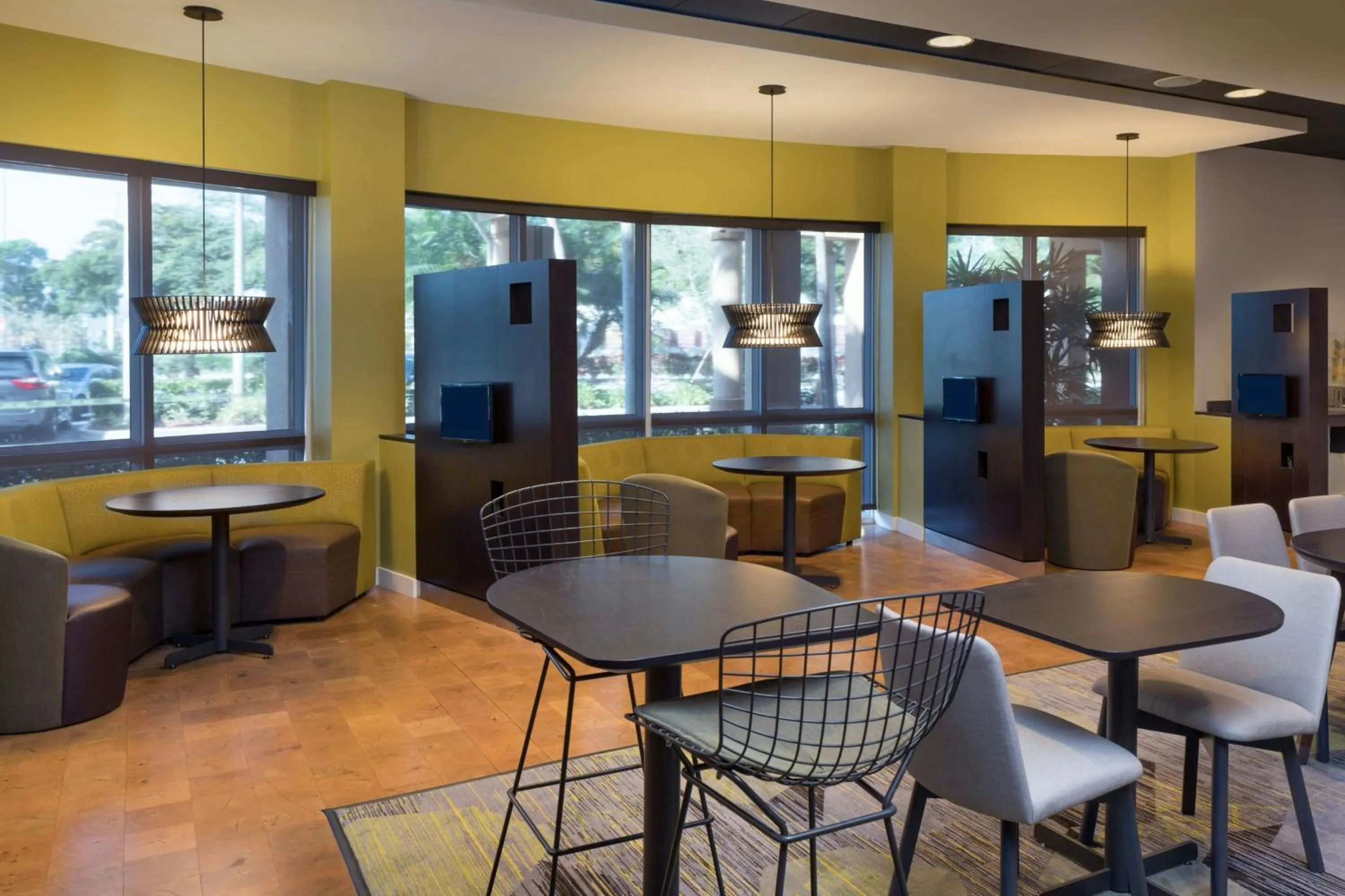 Fitness centre/facilities in Courtyard by Marriott Miami West/FL Turnpike