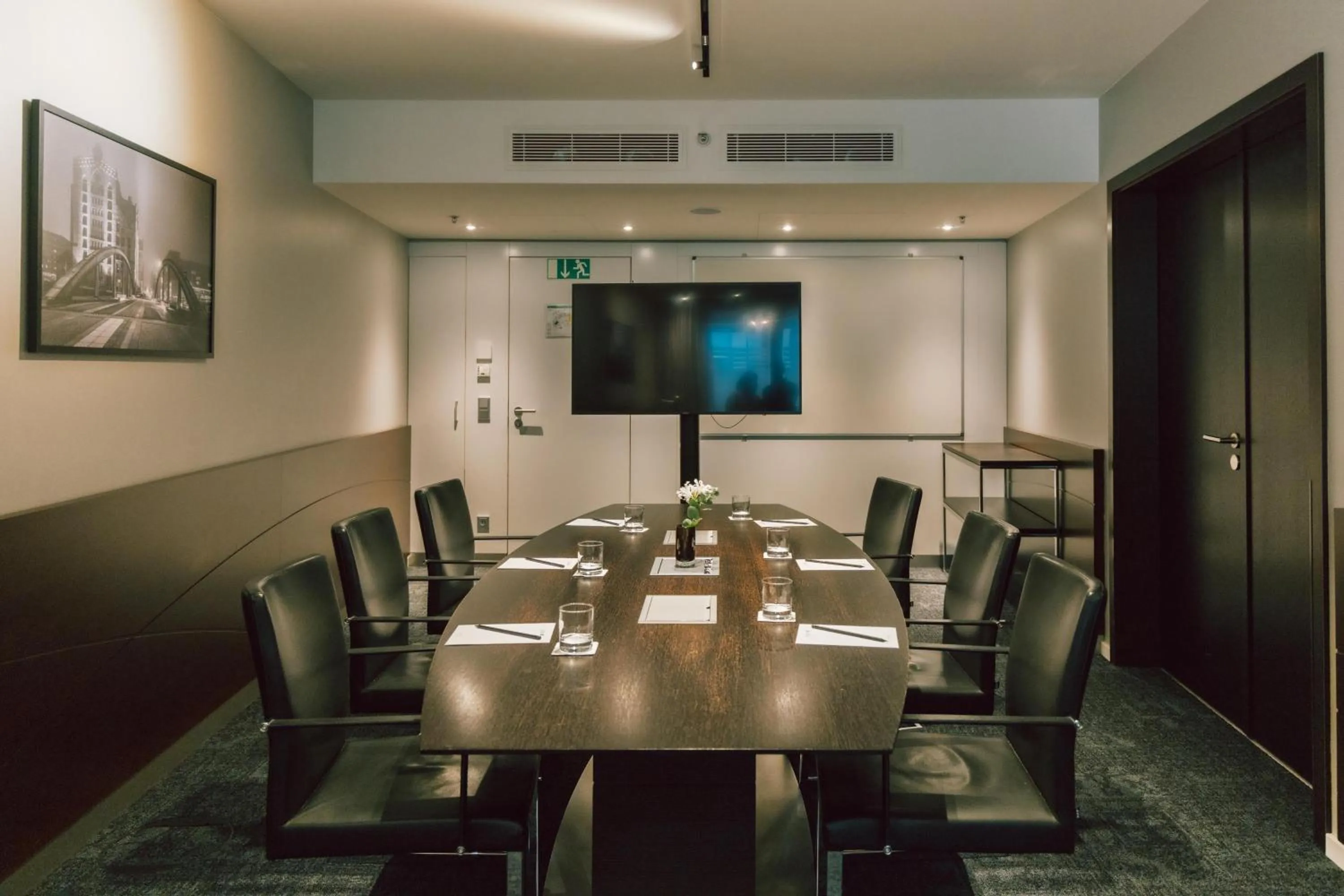 Meeting/conference room in Radisson Blu Hotel, Hamburg Airport