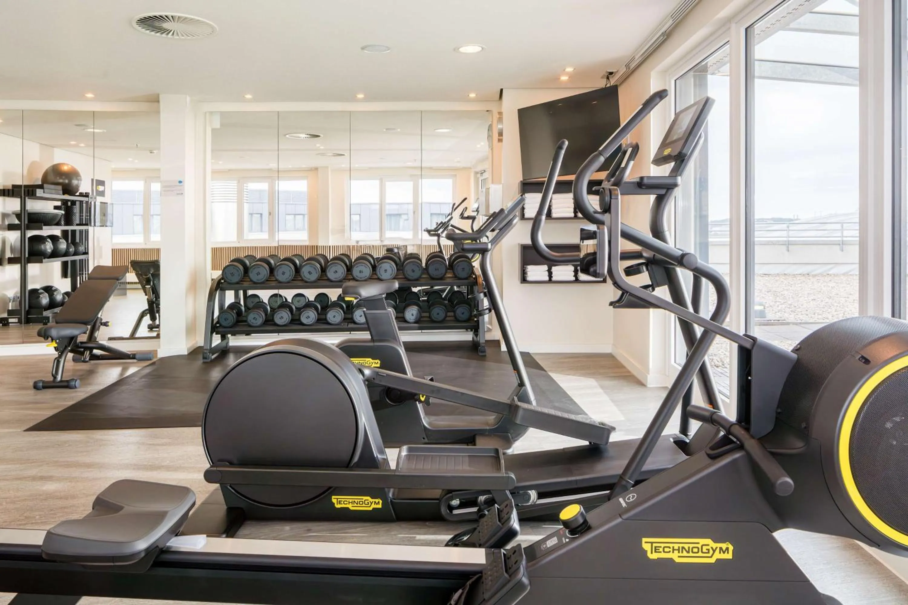 Fitness centre/facilities in Radisson Blu Hotel, Hamburg Airport