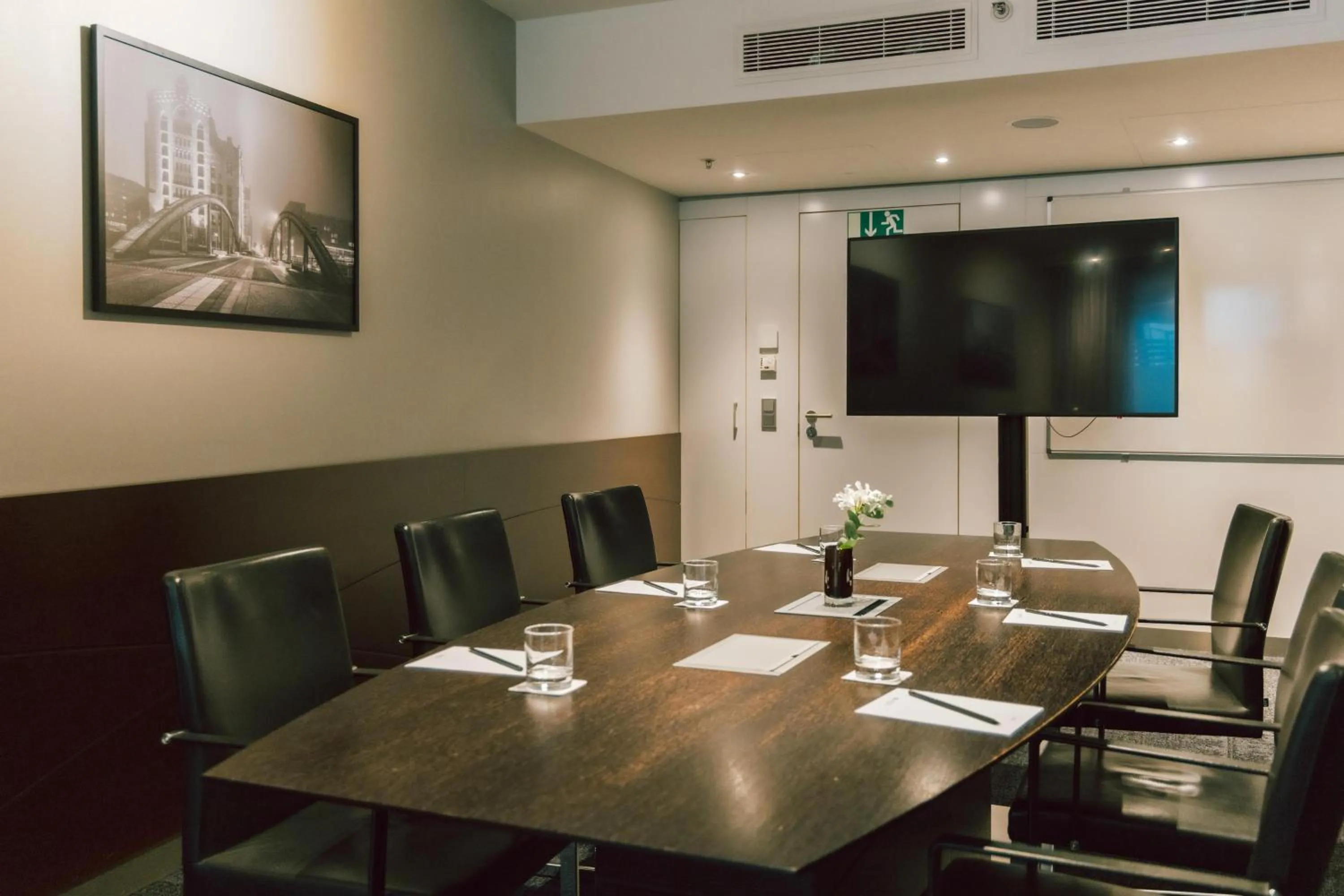 Meeting/conference room in Radisson Blu Hotel, Hamburg Airport