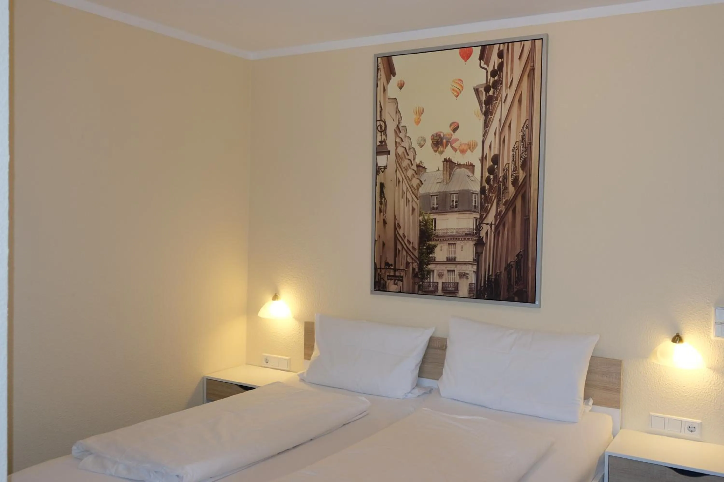 Bedroom, Bed in Zum Weissen Lamm