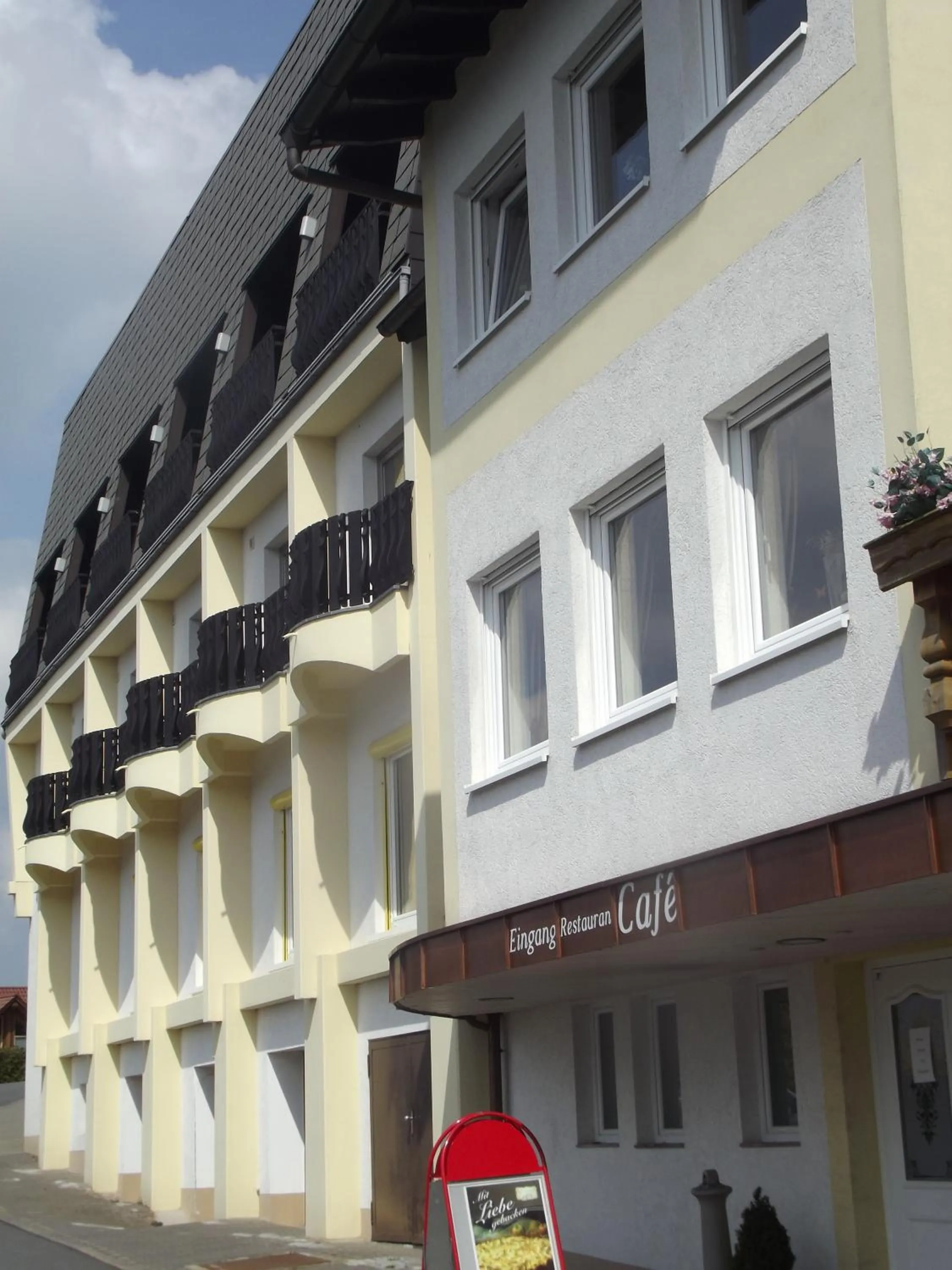 Property building in Zum Weissen Lamm
