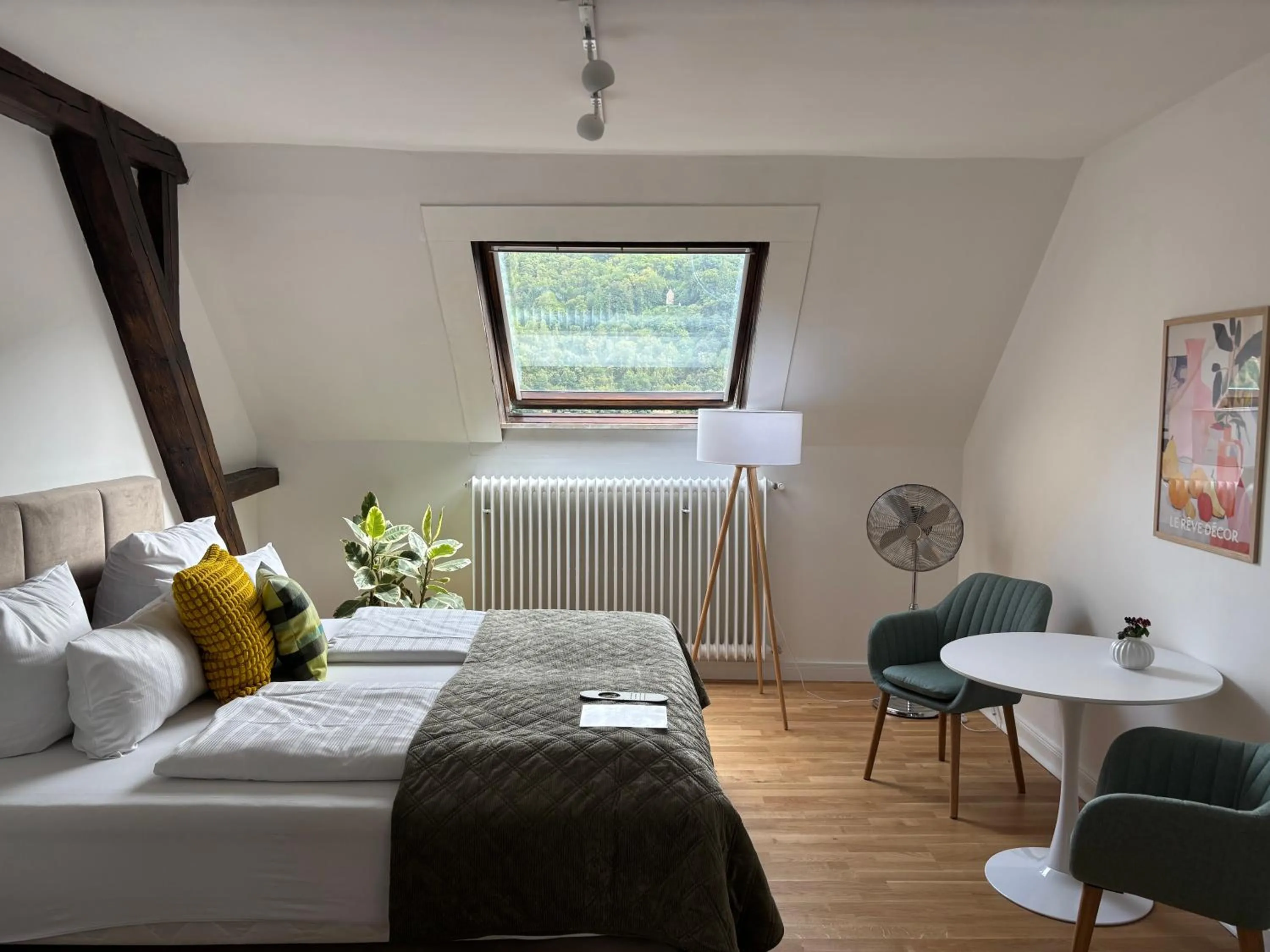 Bed in Burgblickhotel