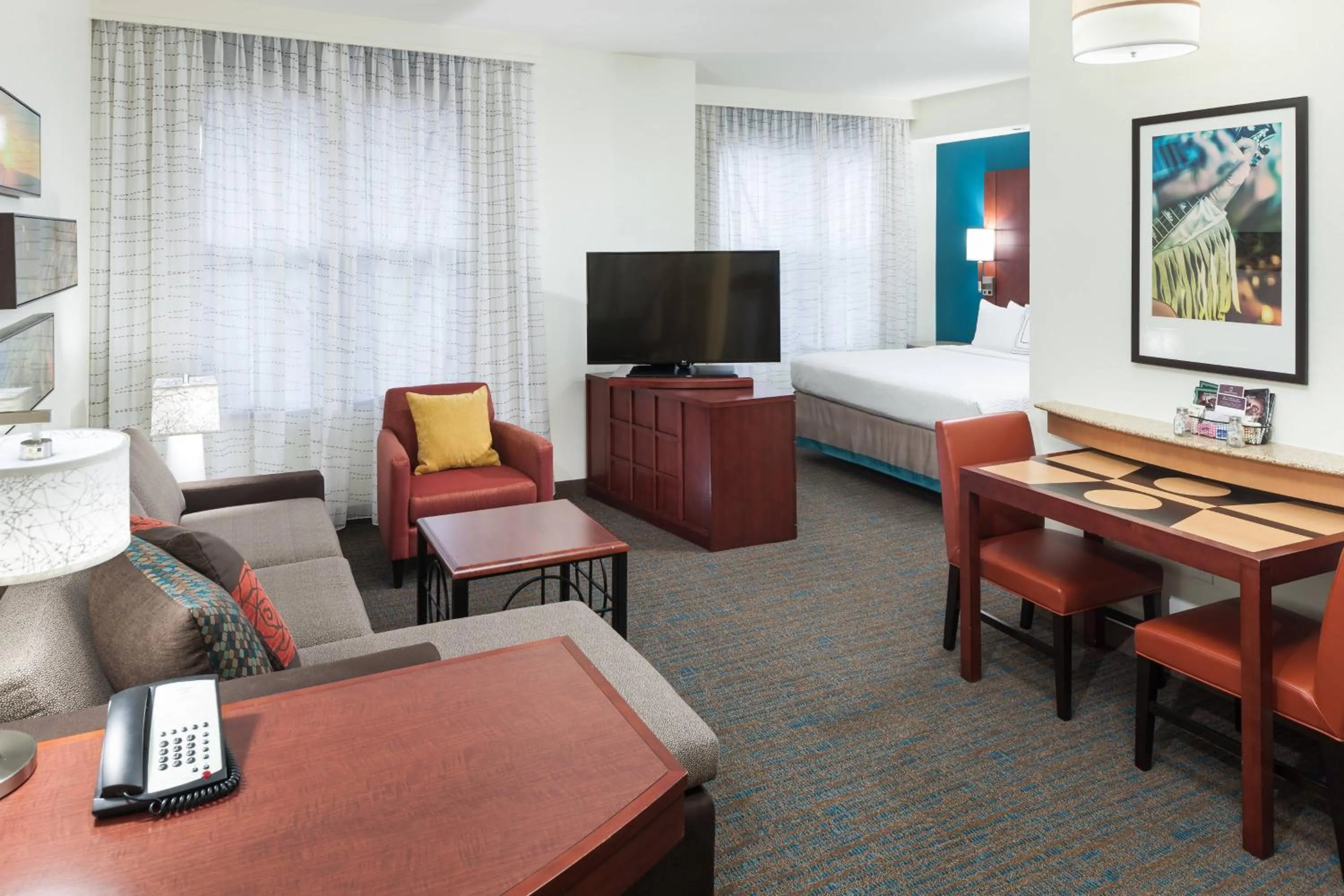 Photo of the whole room, Bed in Residence Inn by Marriott Franklin Cool Springs