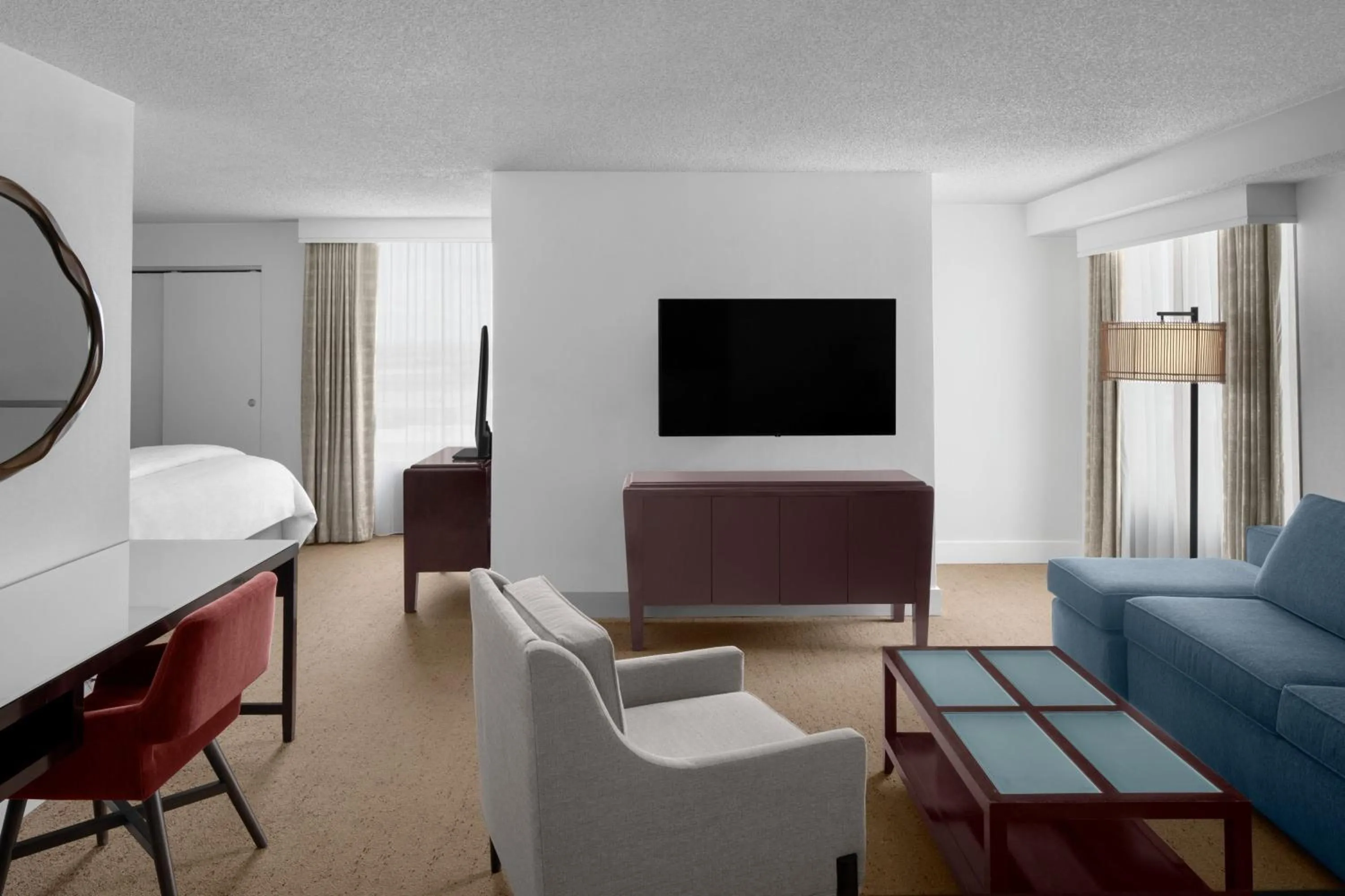 Living room in The Westin Dallas Fort Worth Airport