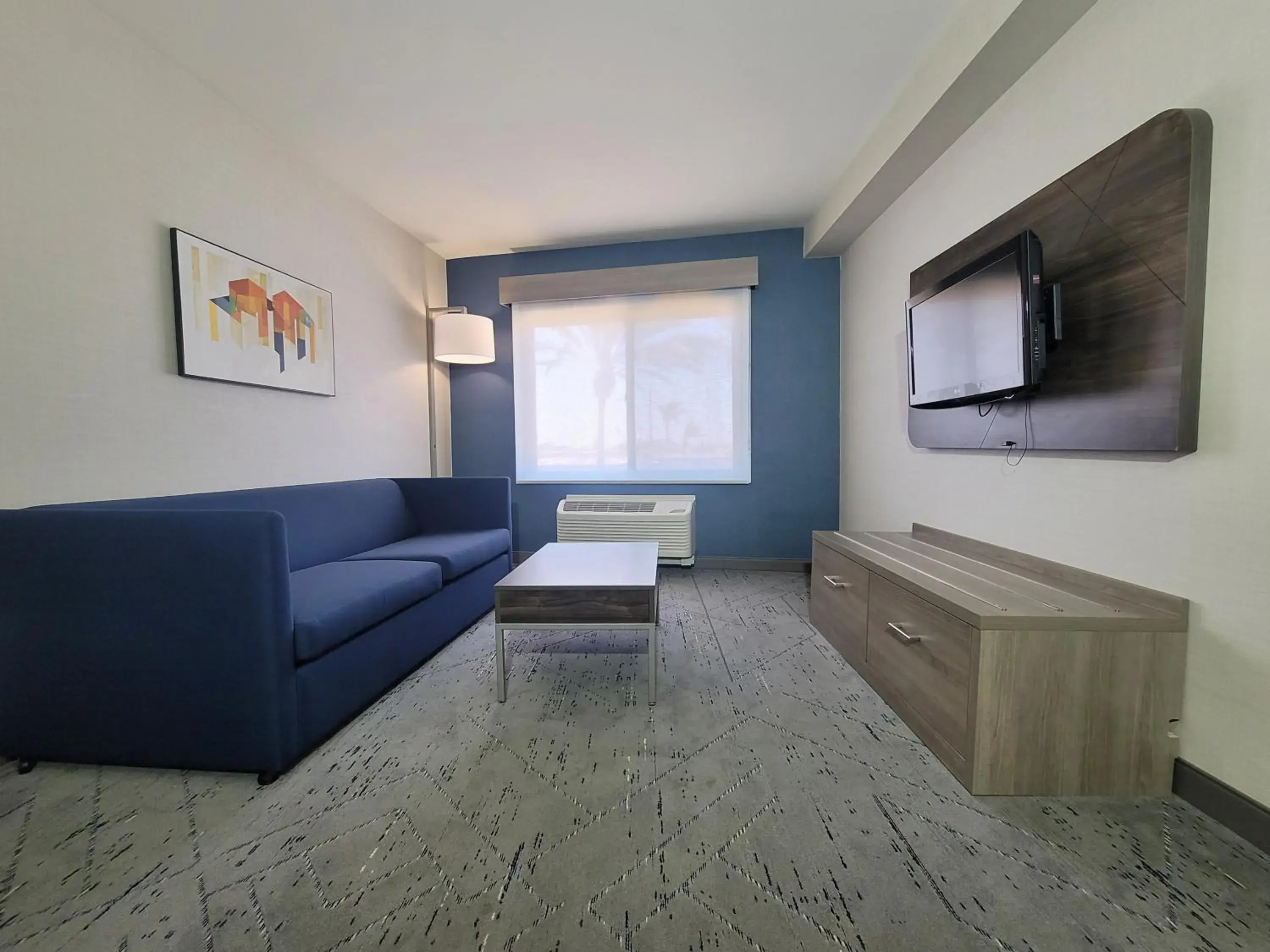 Queen Suite with Two Queen Beds and Sofa Bed in Holiday Inn Express San Diego South - Chula Vista by IHG Queen Suite with Two Queen Beds and Sofa Bed in Holiday Inn Express San Diego South - Chula Vista by IHG