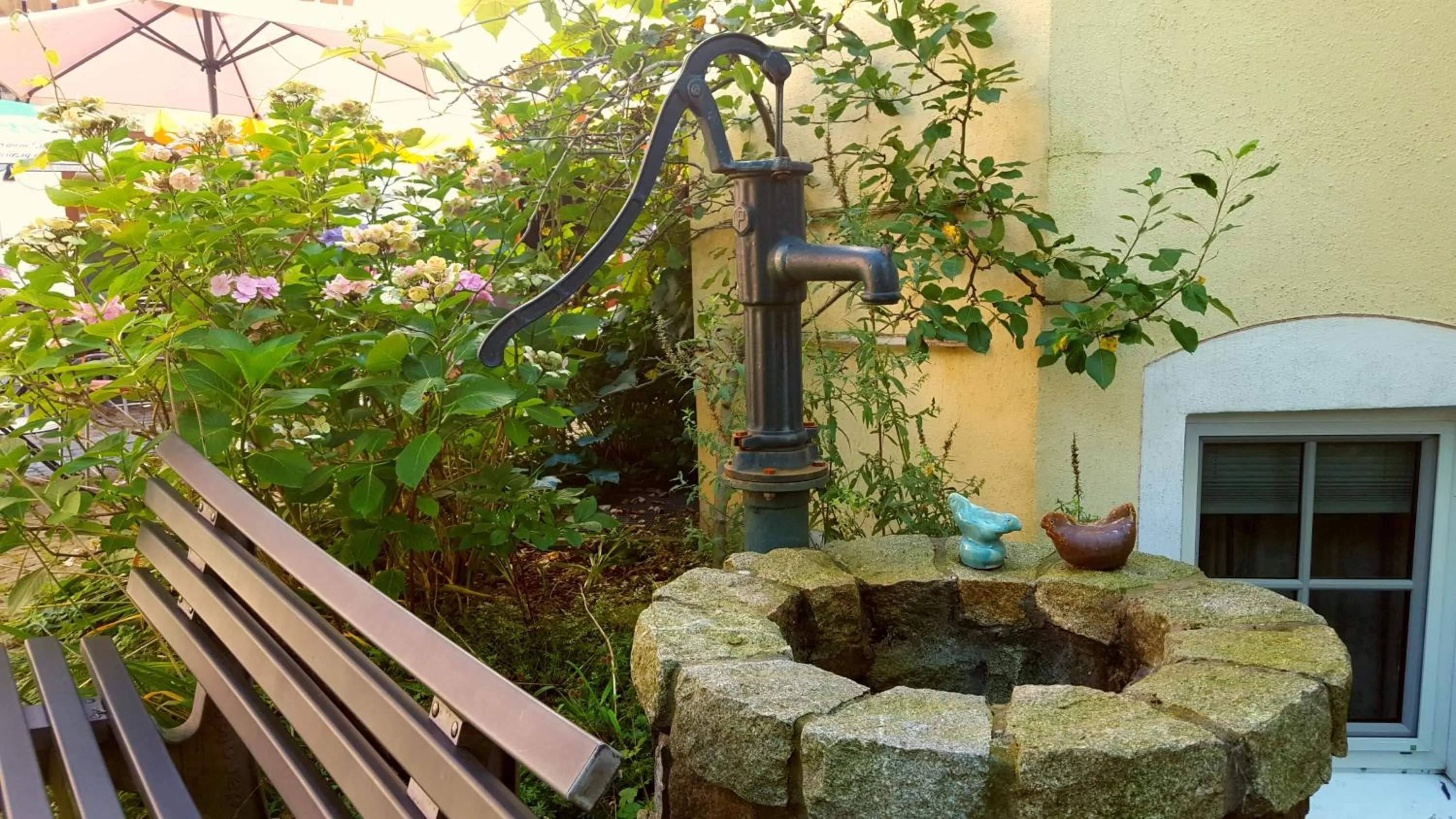 Garden in König Ludwig Design Hotel NEU Zimmer mit Sauna oder Whirlpool oder mehr