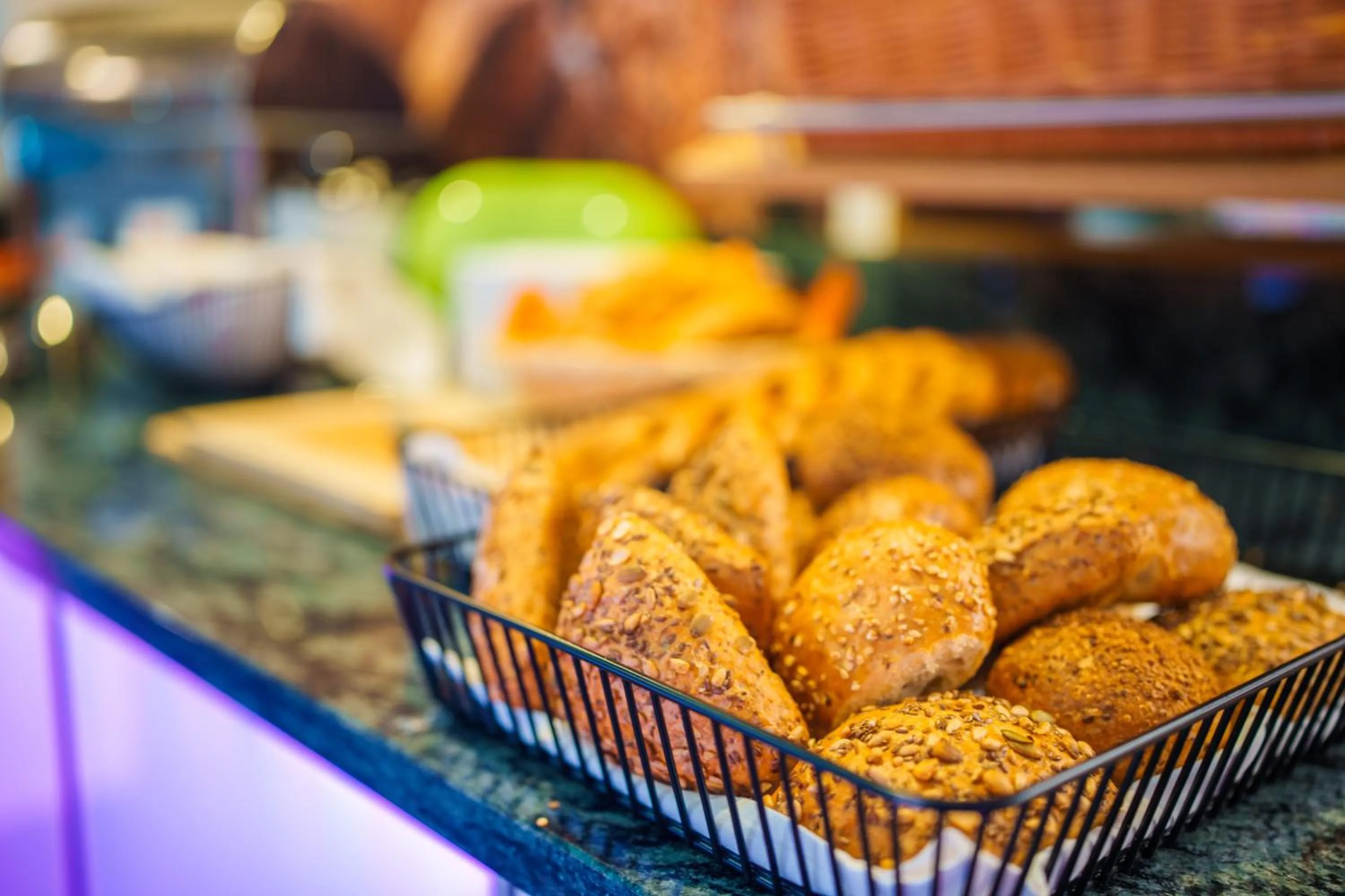 Buffet breakfast in König Ludwig Design Hotel NEU Zimmer mit Sauna oder Whirlpool oder mehr