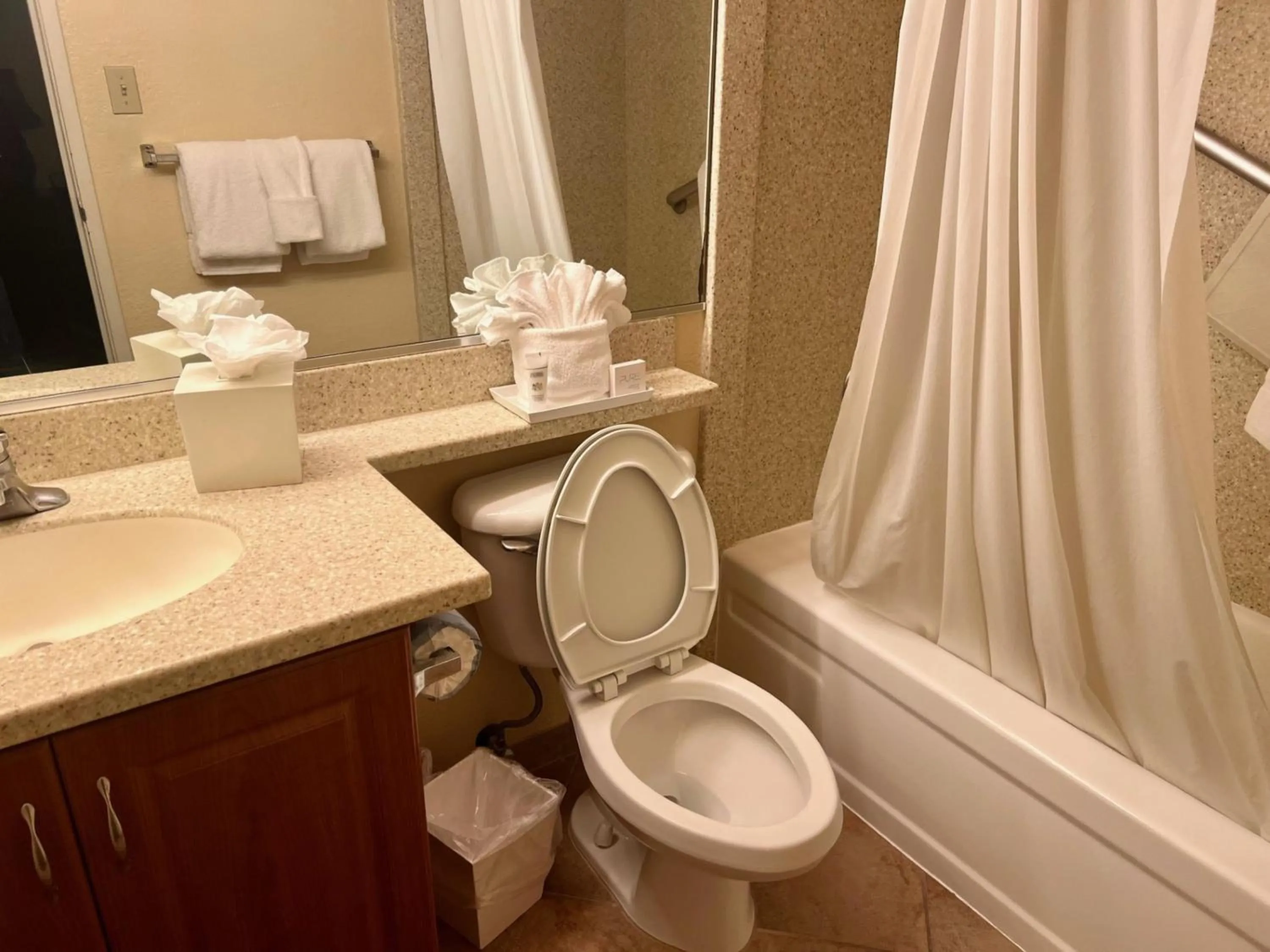 Bathroom in Jockey Resort Suites Center Strip