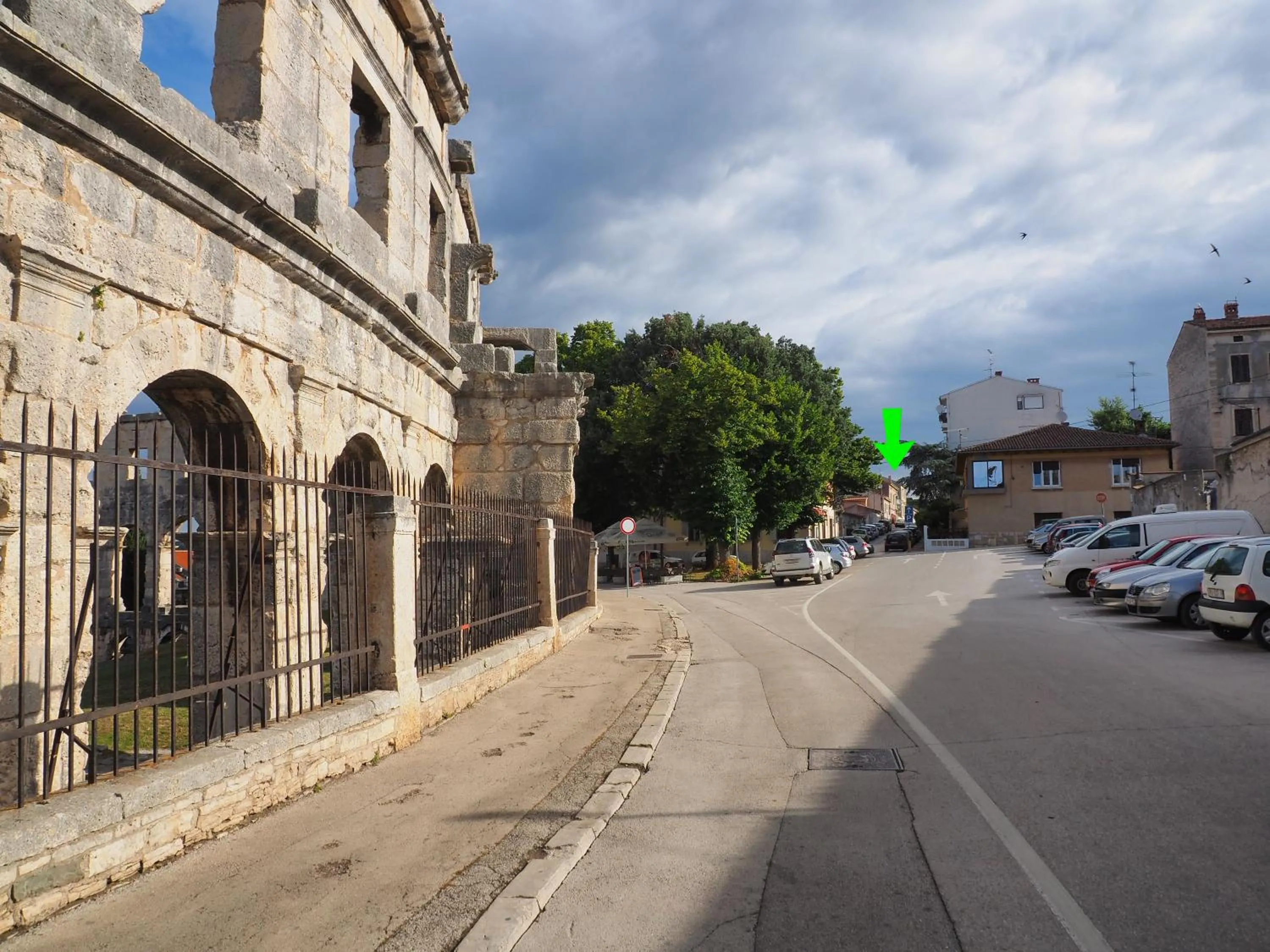 Property building in Captain Emo City Apartments