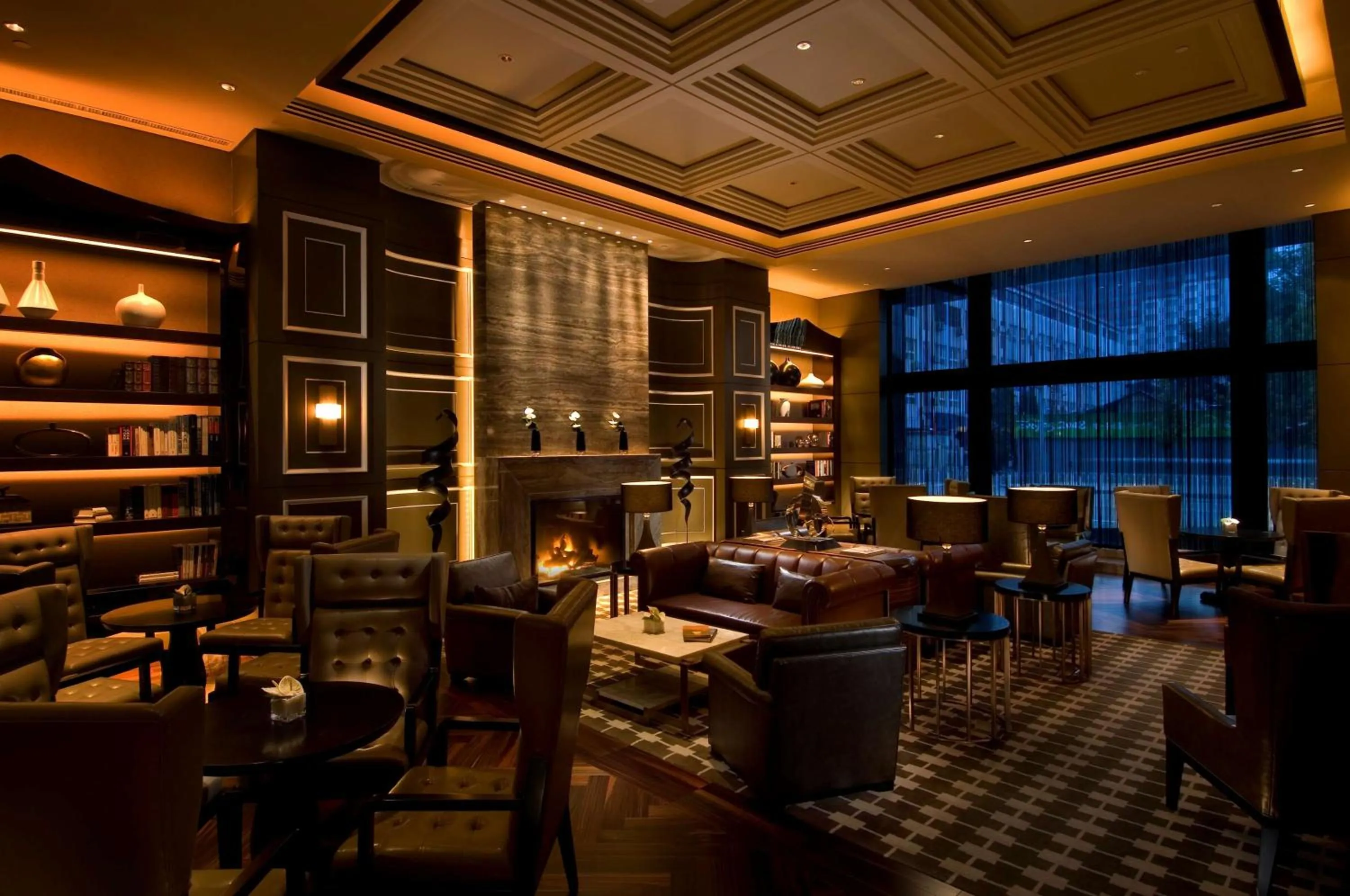 Lounge or bar in Hilton Beijing Wangfujing