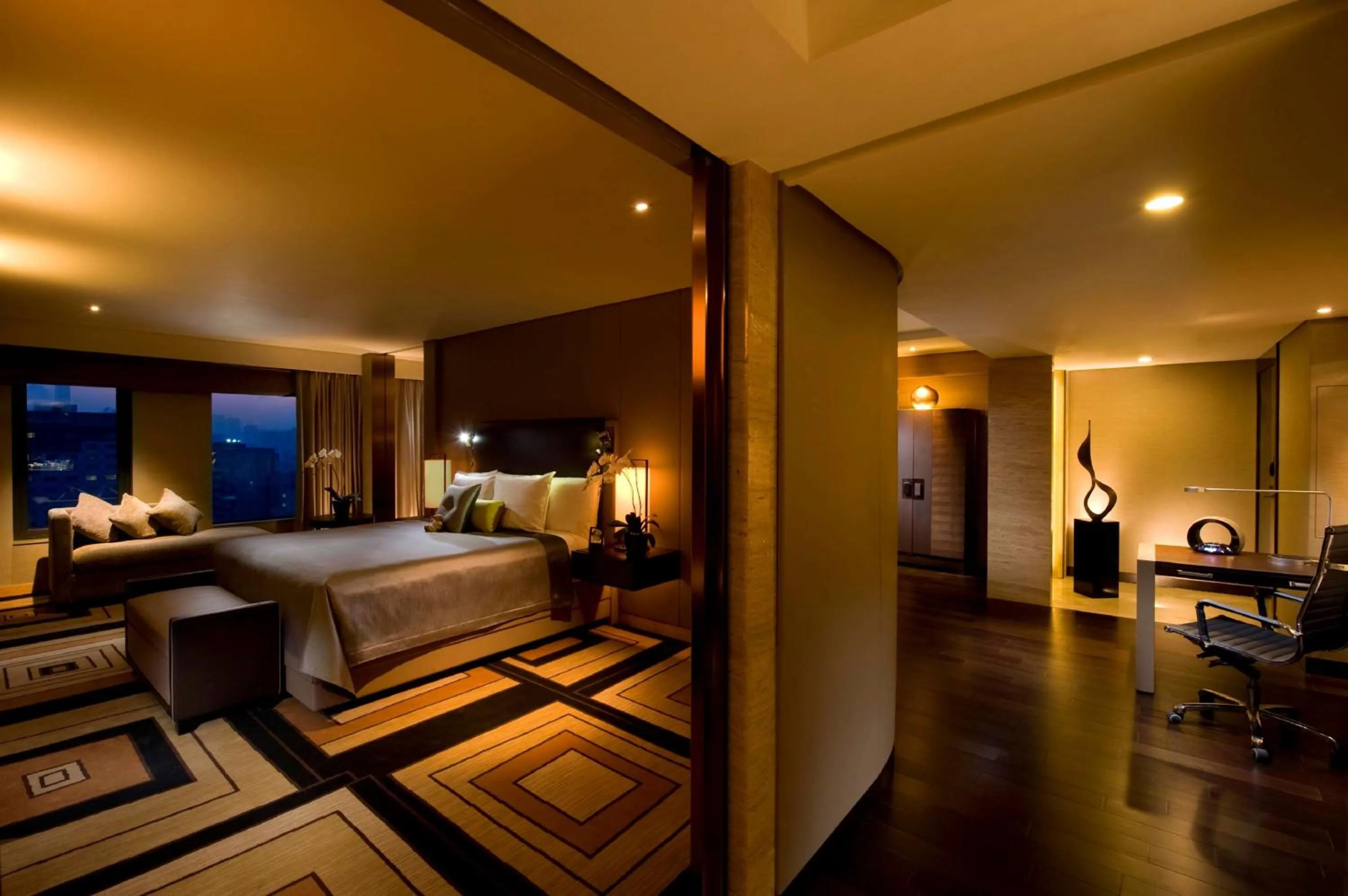 Bedroom, Bed in Hilton Beijing Wangfujing