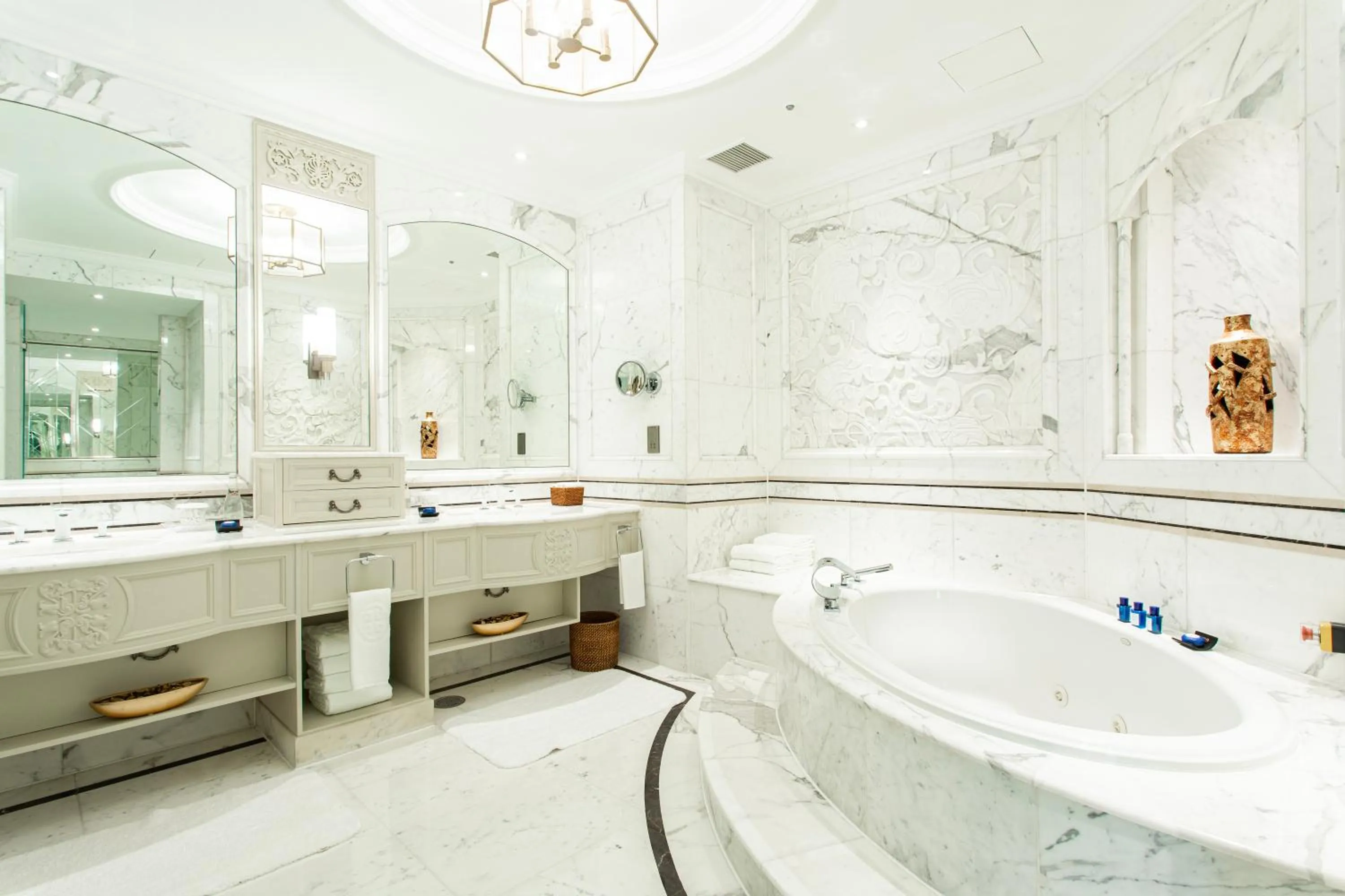 China World Hotel, Beijing