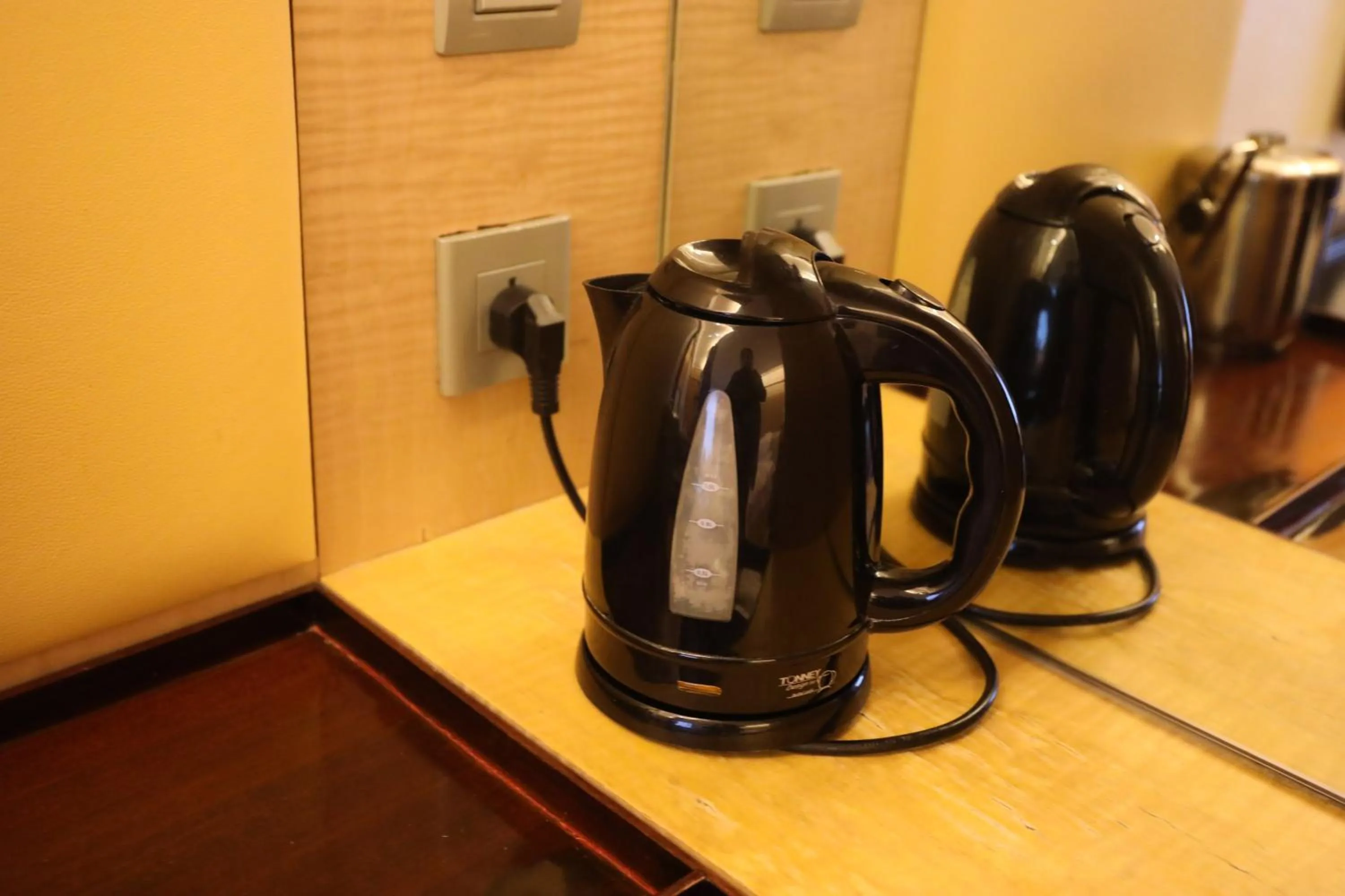 Coffee/tea facilities in Shangri-La Beijing