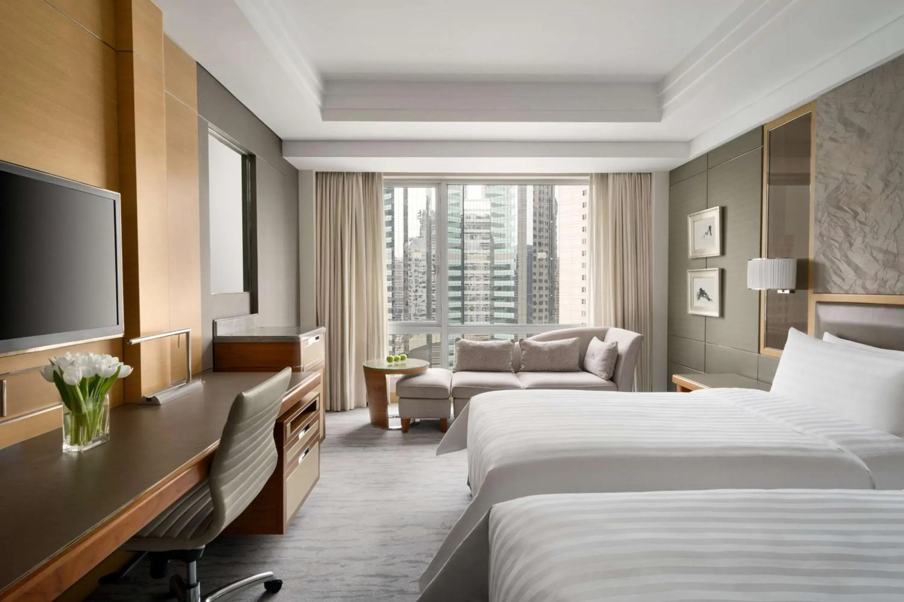 Deluxe Twin Room inclusive Mini Bar in Kerry Hotel, Beijing by Shangri-La - 5 Kilometers to The Forbidden City Deluxe Twin Room inclusive Mini Bar in Kerry Hotel, Beijing by Shangri-La - 5 Kilometers to The Forbidden City