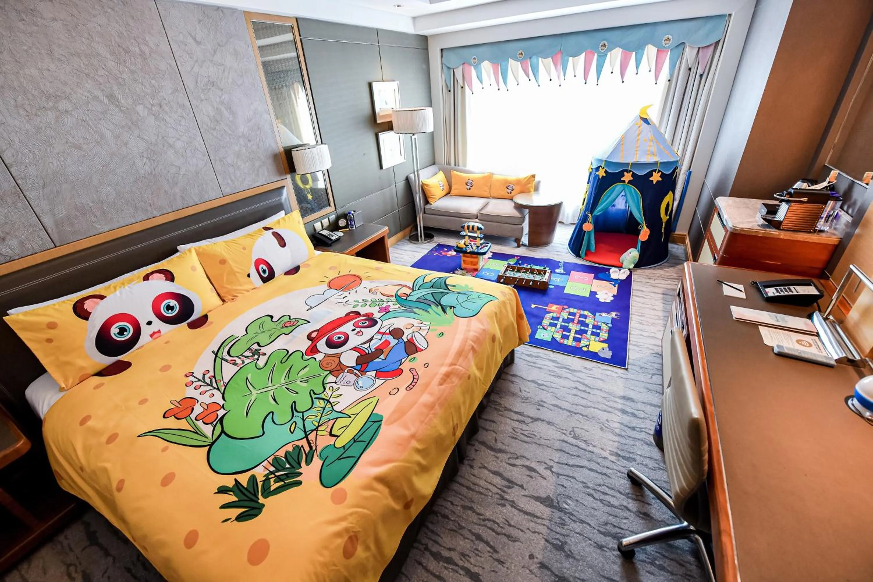 Bedroom, Bed in Kerry Hotel, Beijing by Shangri-La