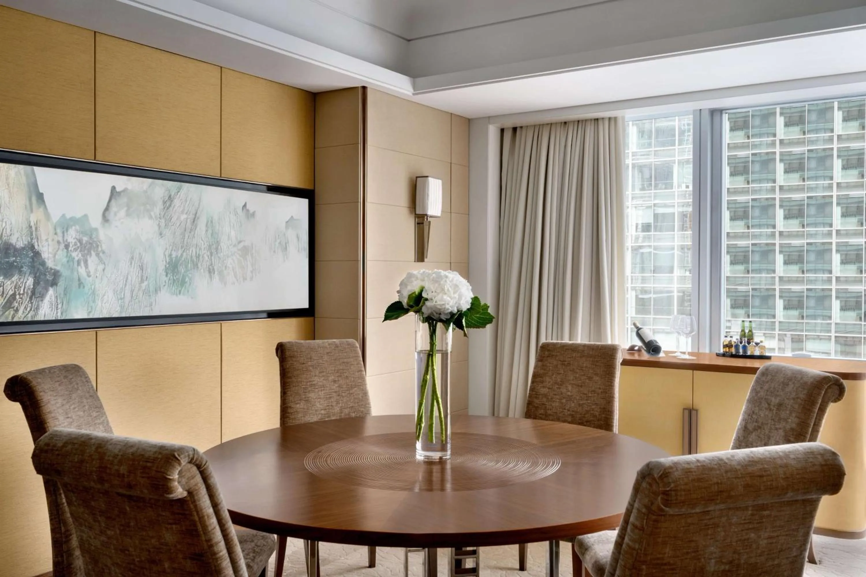 Photo of the whole room in Kerry Hotel, Beijing by Shangri-La