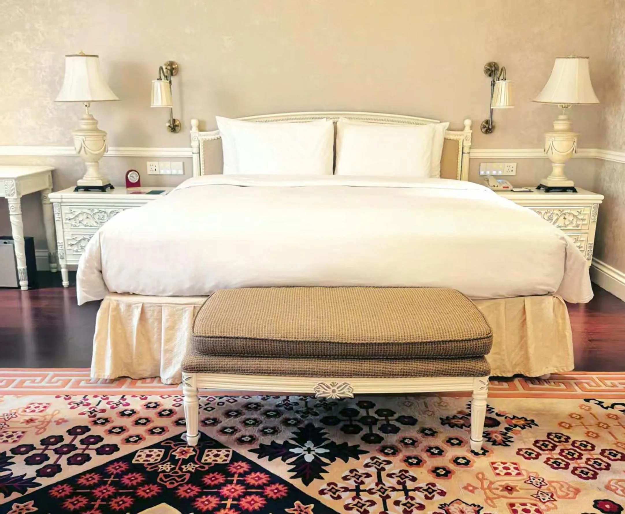 Bed in Beijing Hotel NUO Forbidden City