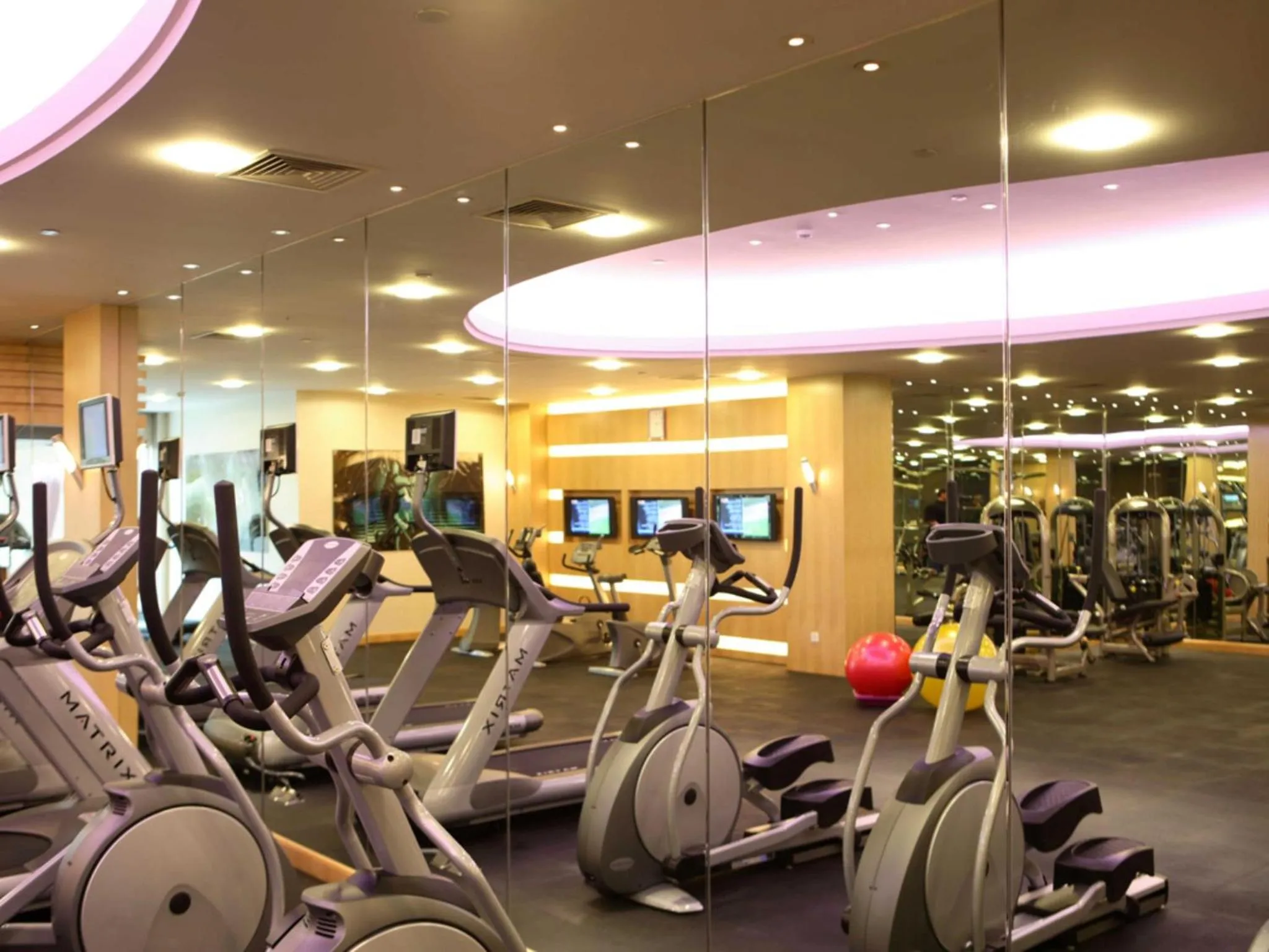 Fitness centre/facilities in Beijing Hotel NUO Forbidden City