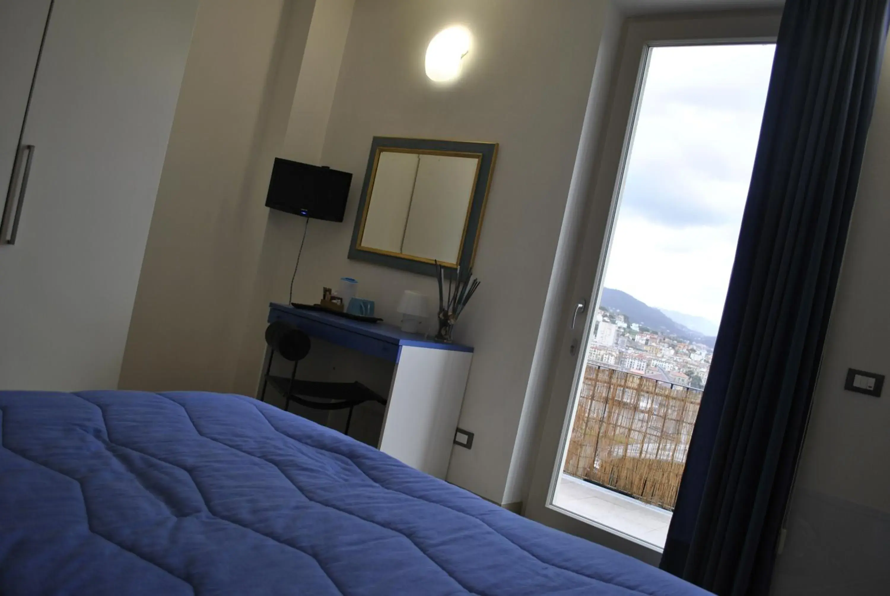 Double Room with Private External Bathroom in La Finestra Sul Golfo Affittacamere Double Room with Private External Bathroom in La Finestra Sul Golfo Affittacamere