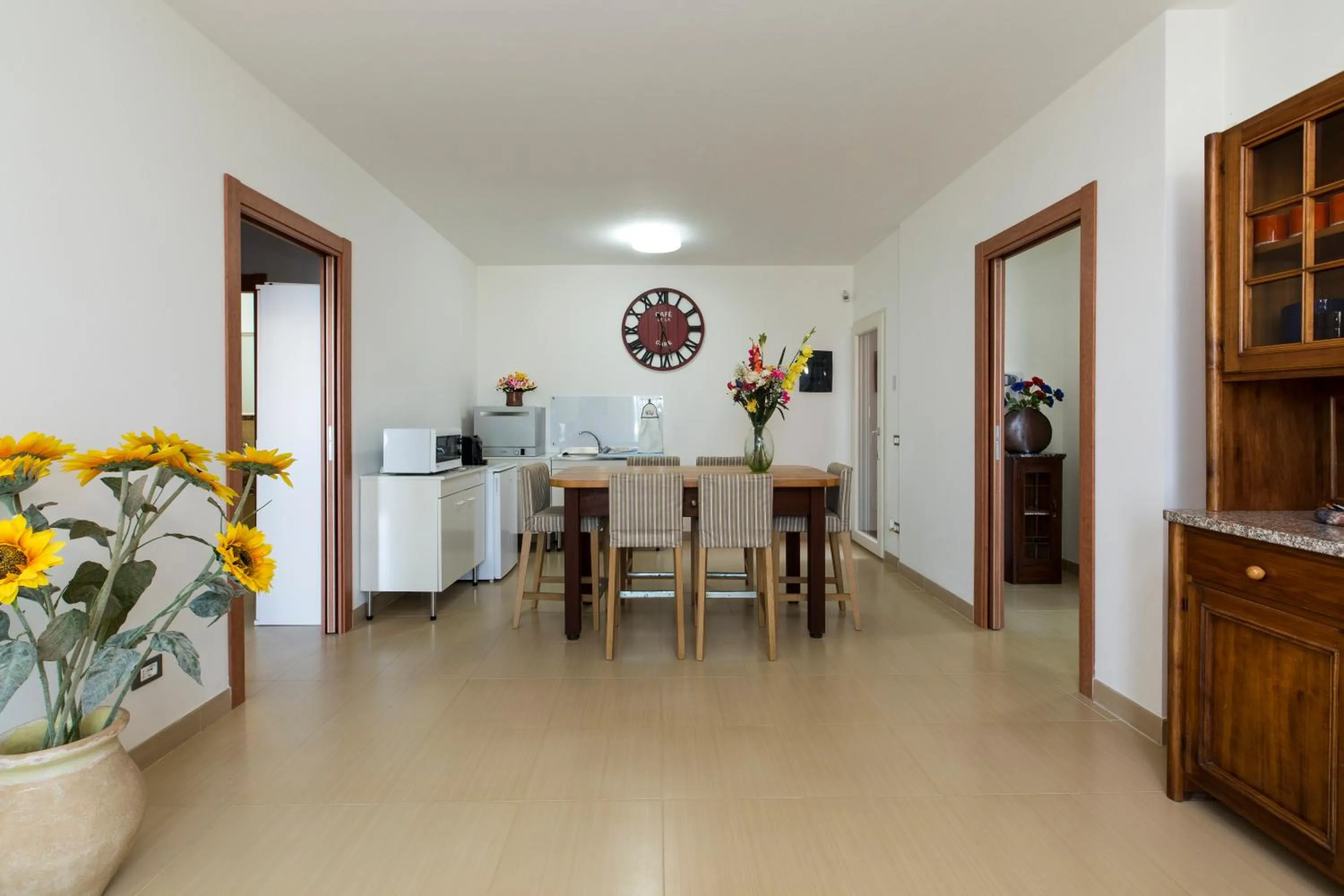 Dining area in La Finestra Sul Golfo Affittacamere
