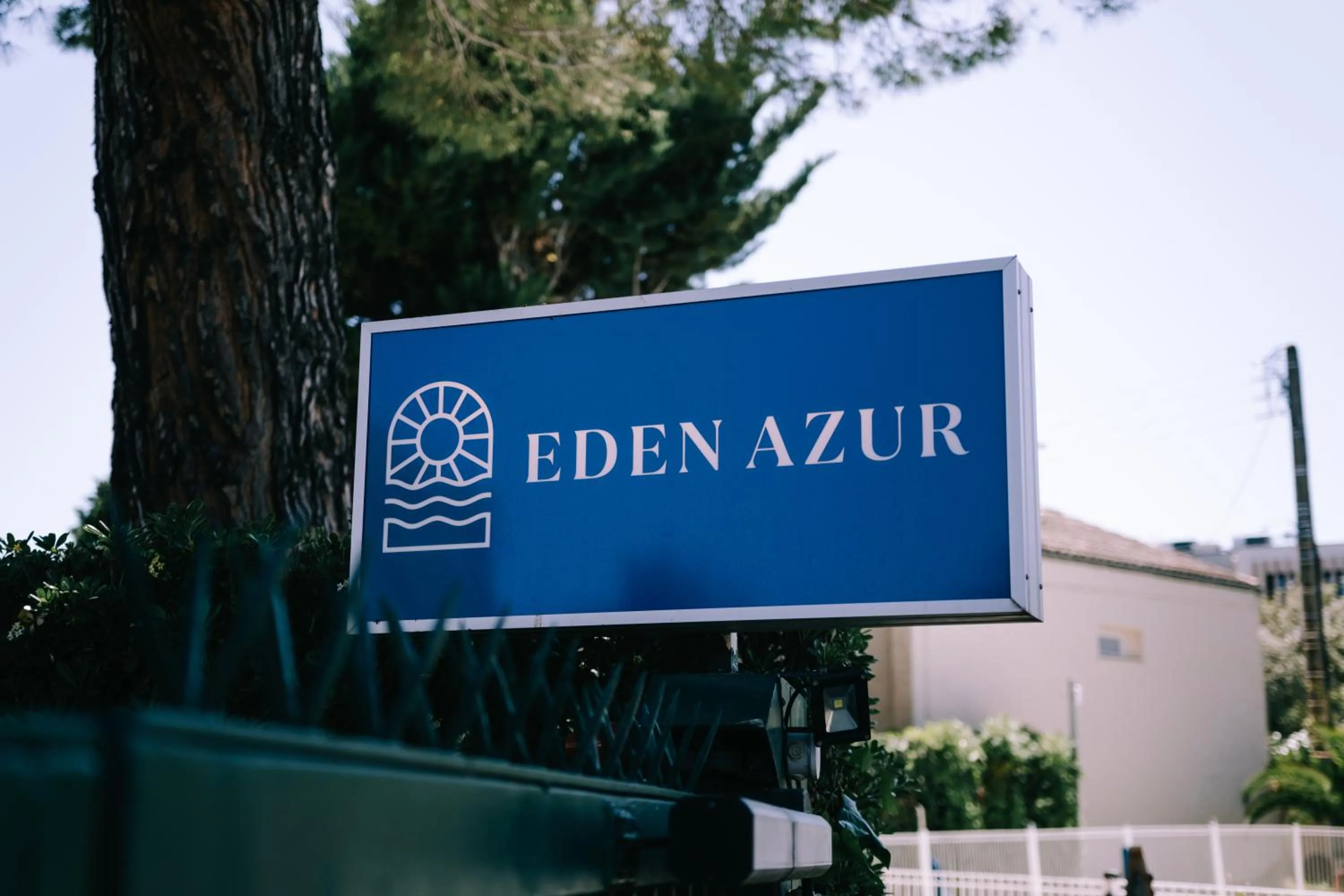 Facade/entrance in Eden Azur - Résidence Hôtelière