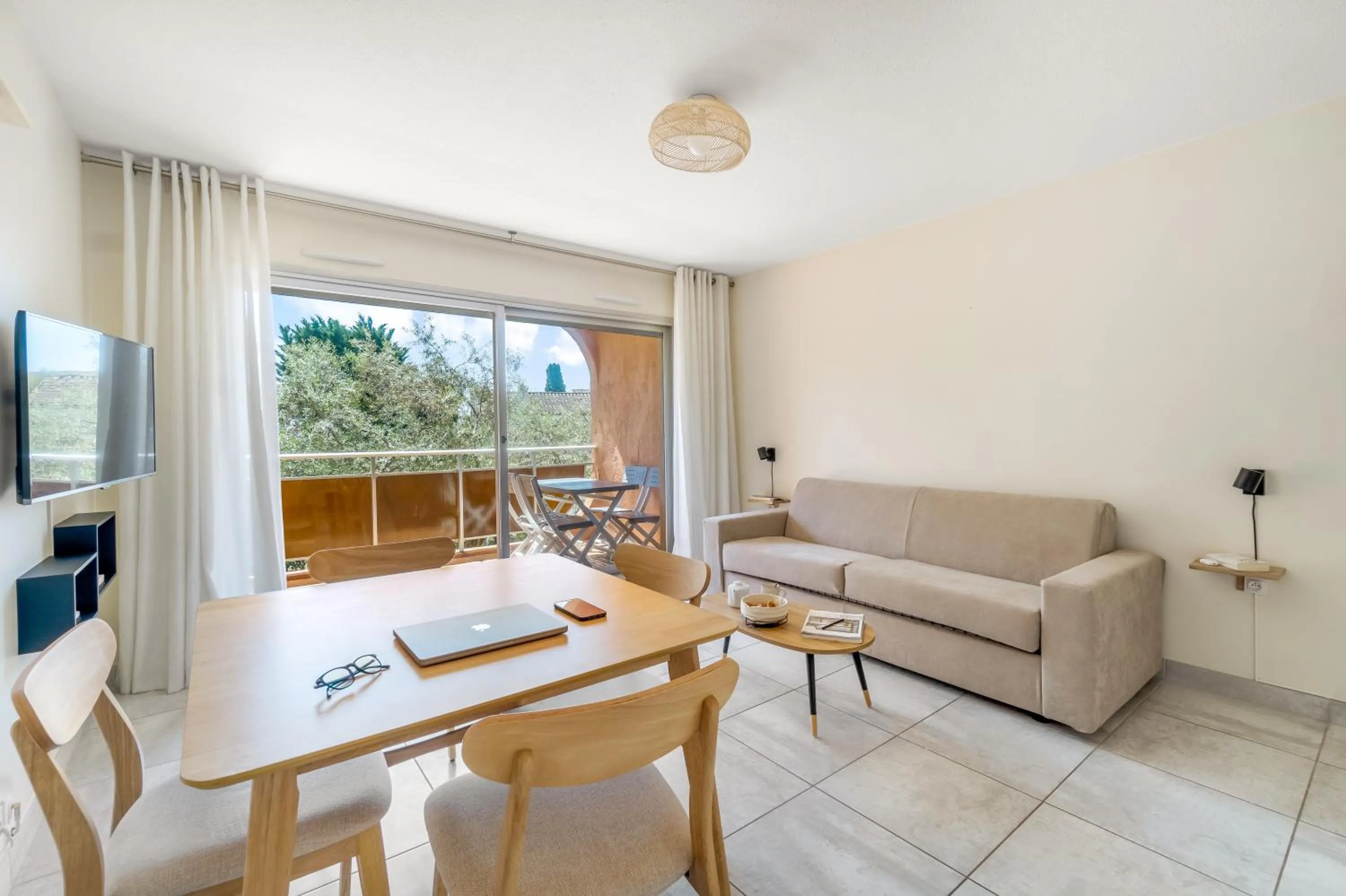 Living room in Eden Azur - Résidence Hôtelière