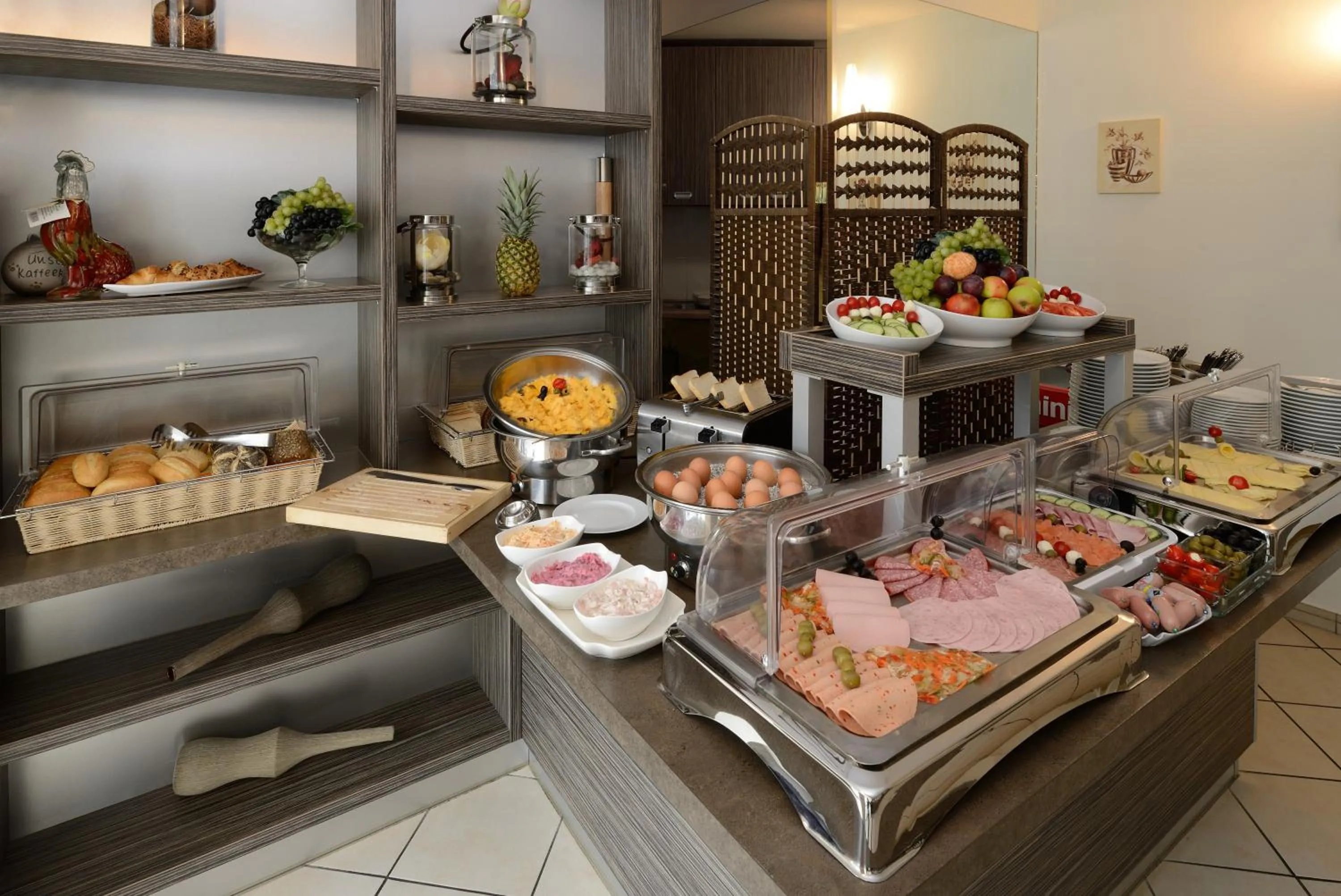 Restaurant/places to eat in Hotel Marienthal Garni