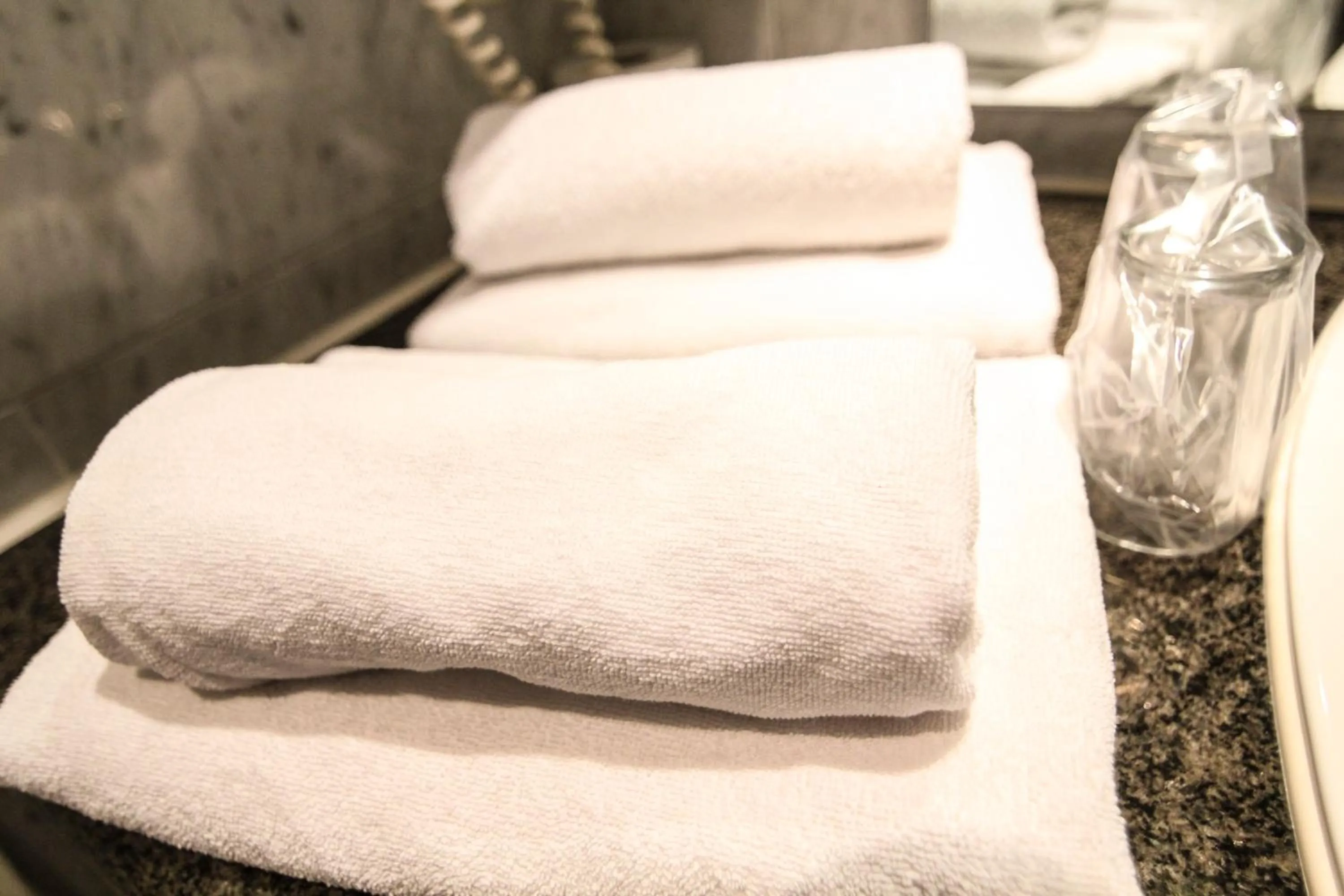 Bathroom, Bed in Hotel Marienthal Garni