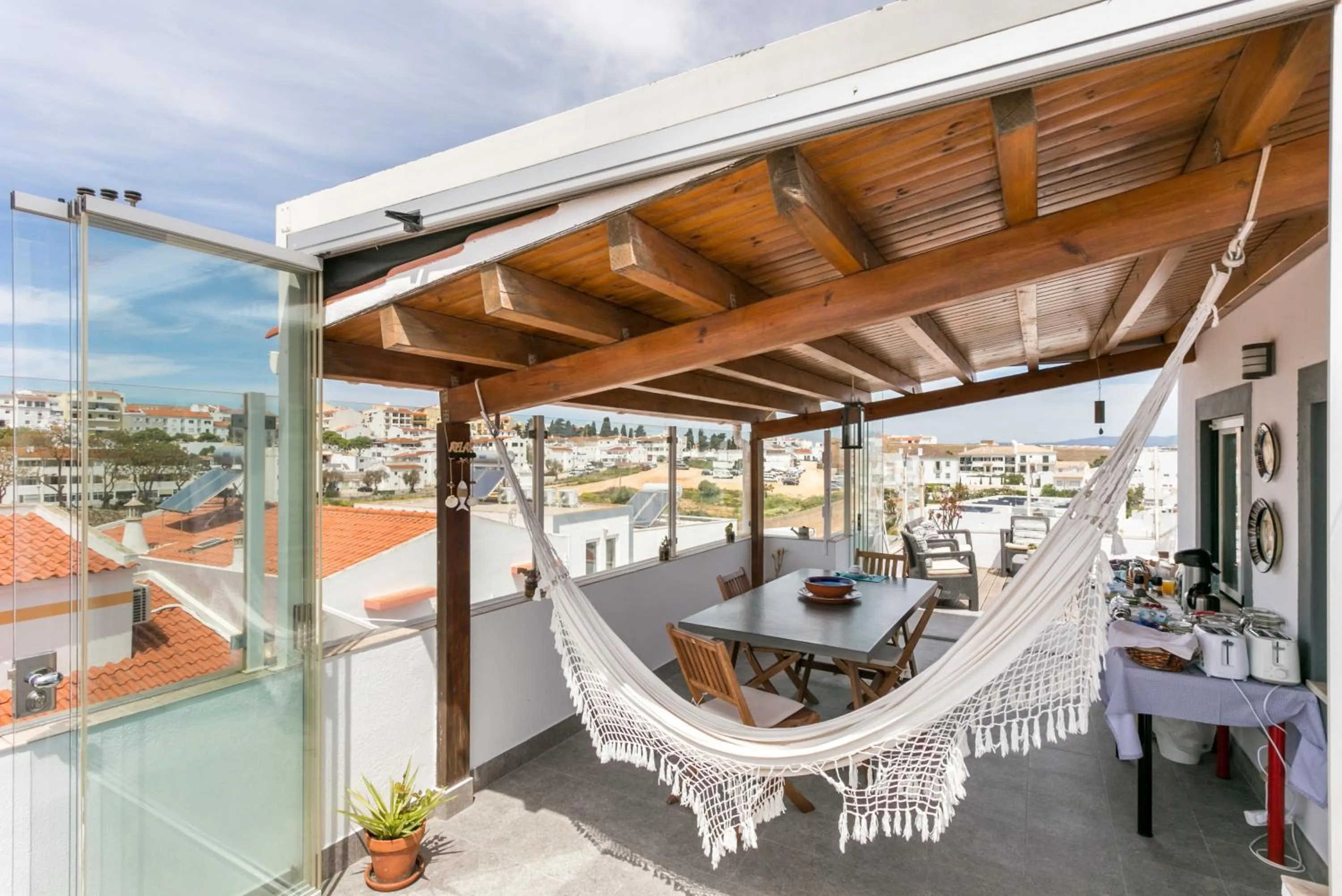 Balcony/Terrace in 3 Marias Guest House B&B