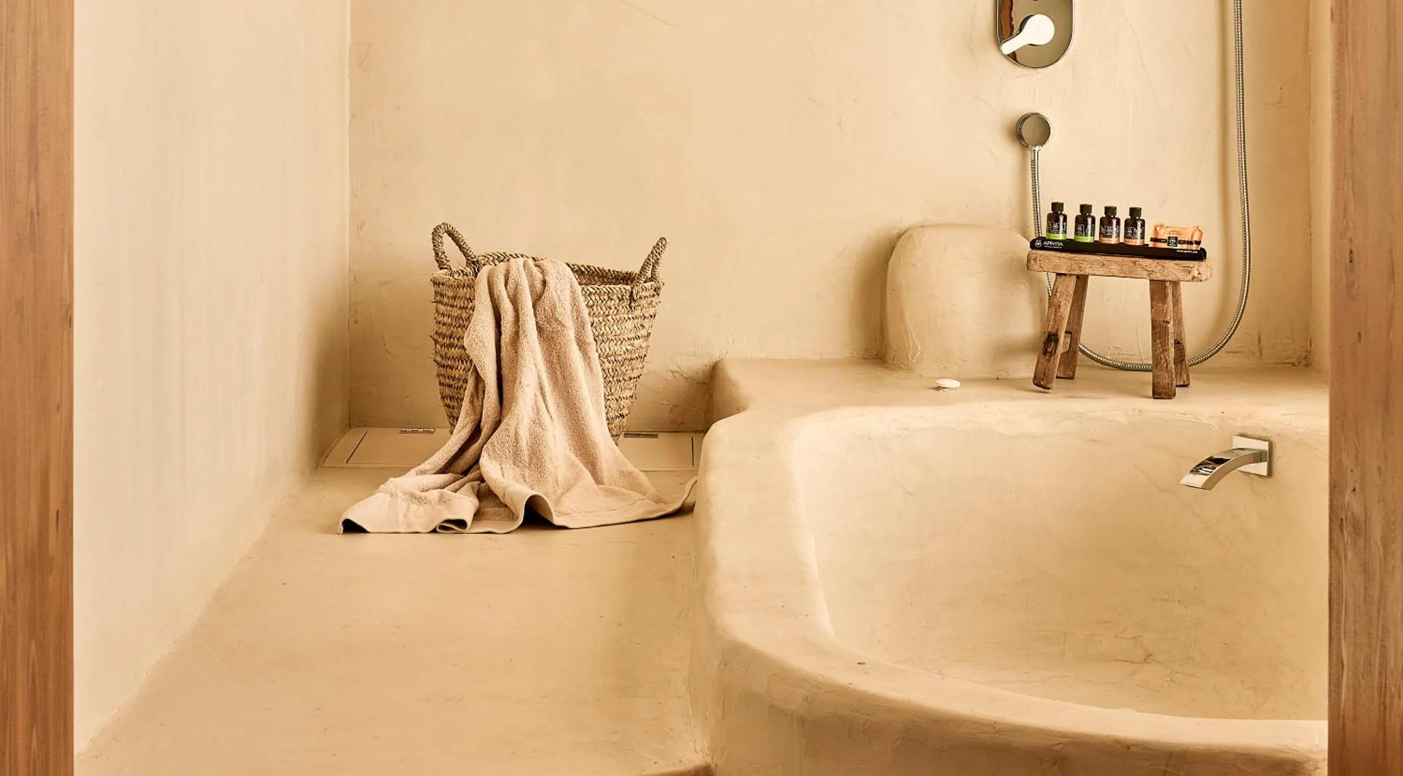 Bathroom in Naxian On The Beach