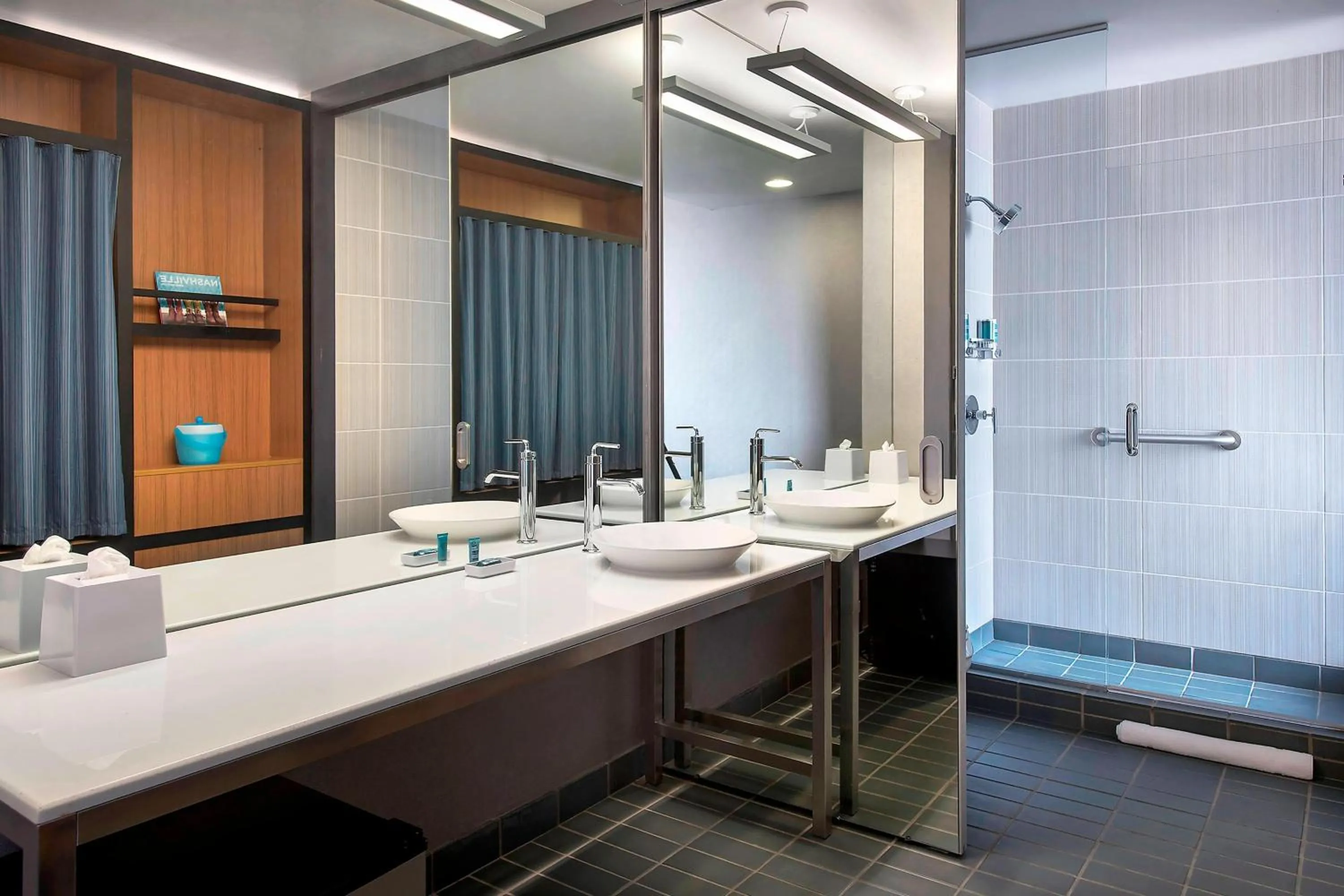 Bathroom in Aloft Nashville Franklin