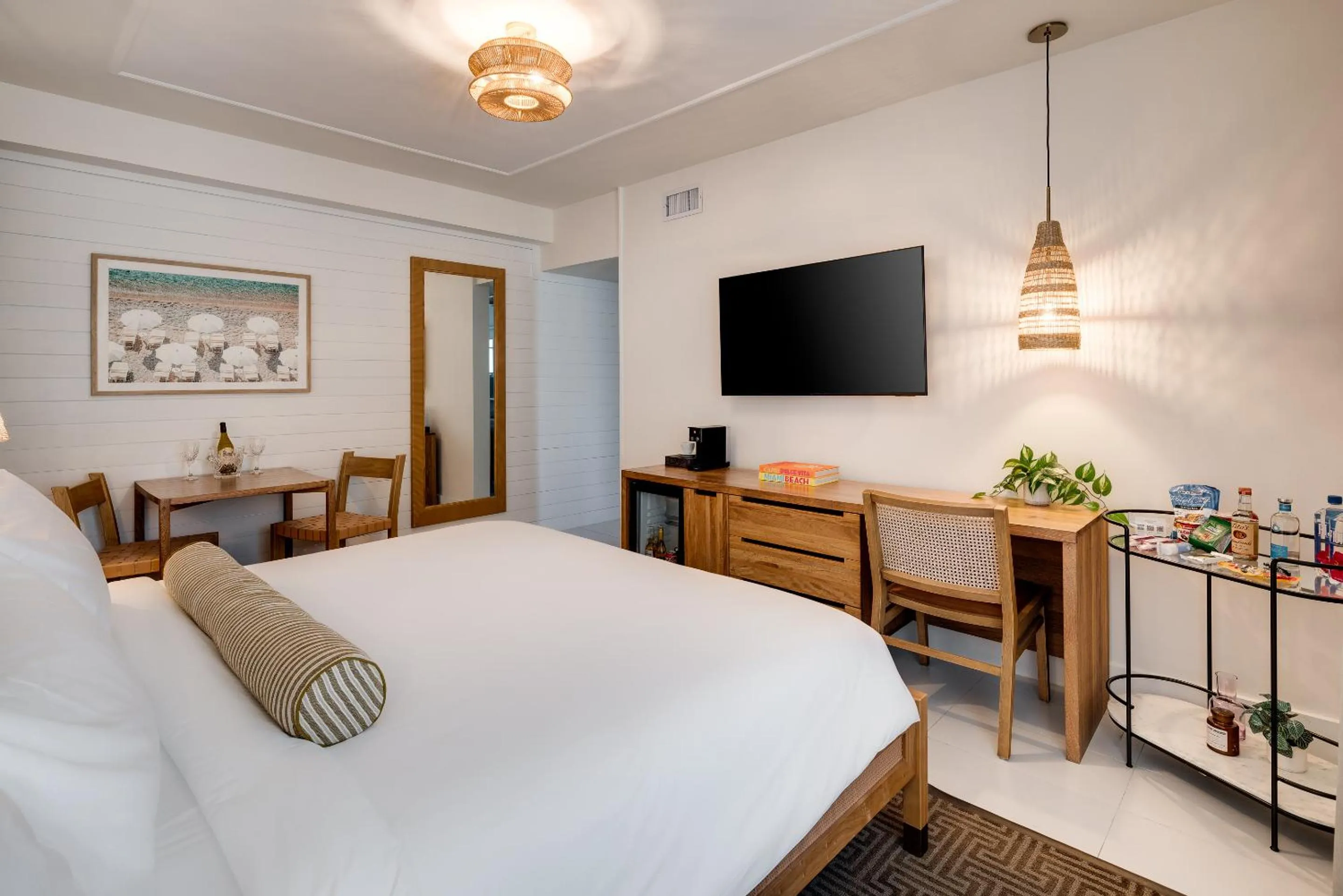 TV and multimedia, Bed in South Beach Hotel