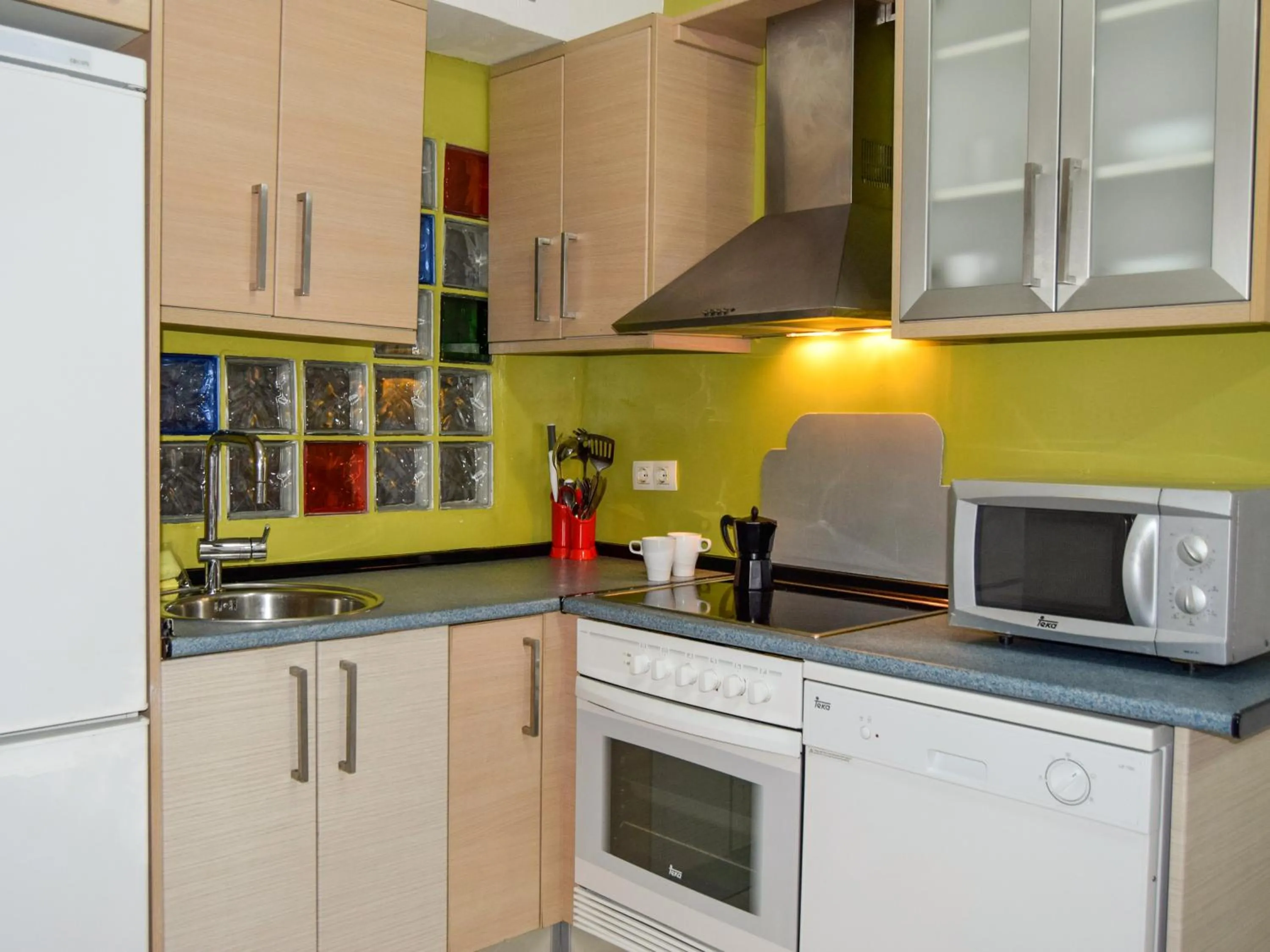 Kitchen or kitchenette in Apartamentos Terrazas al Mar 3000
