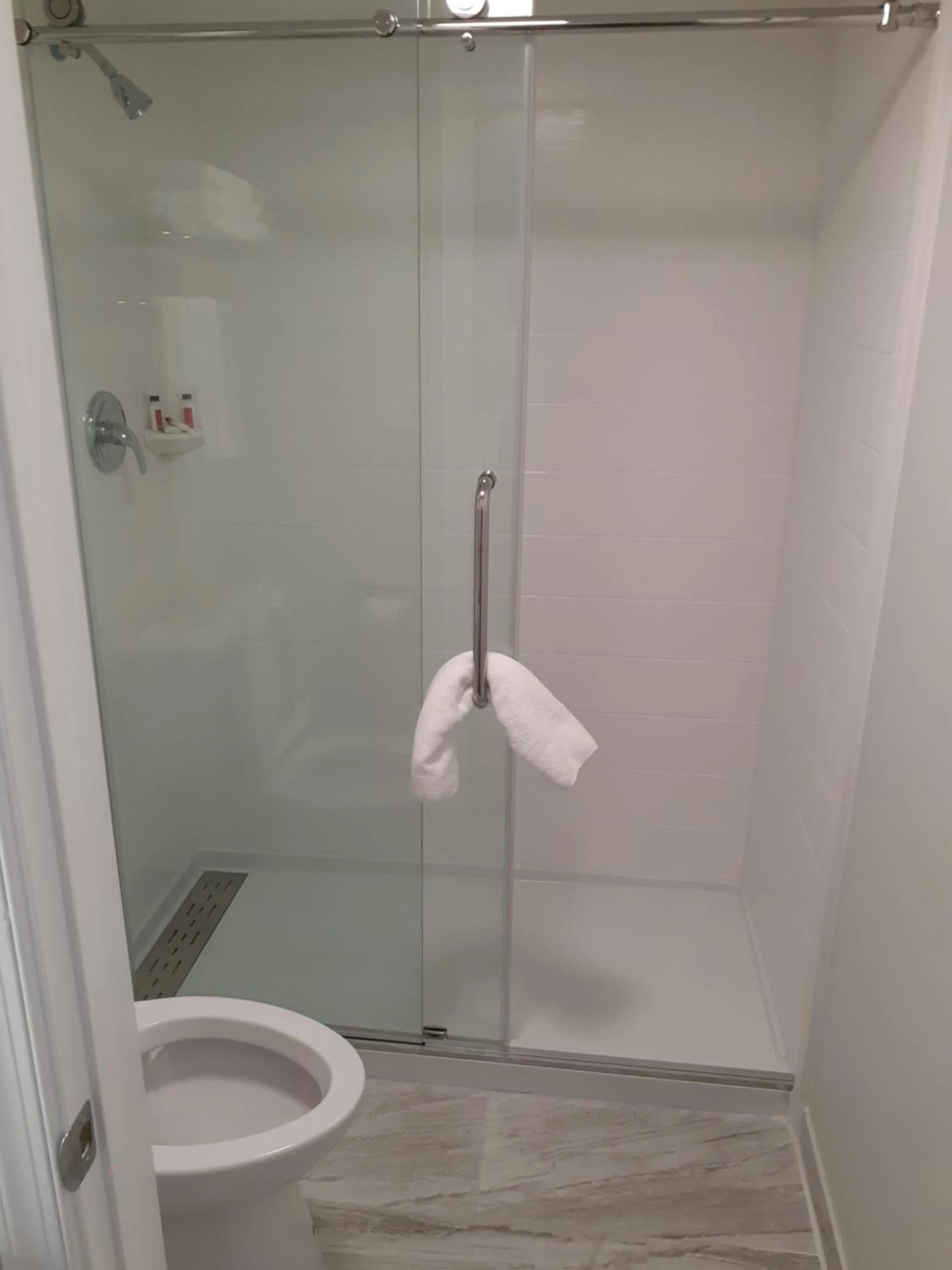 Bathroom in Travelodge by Wyndham Virginia Beach Bay Beach